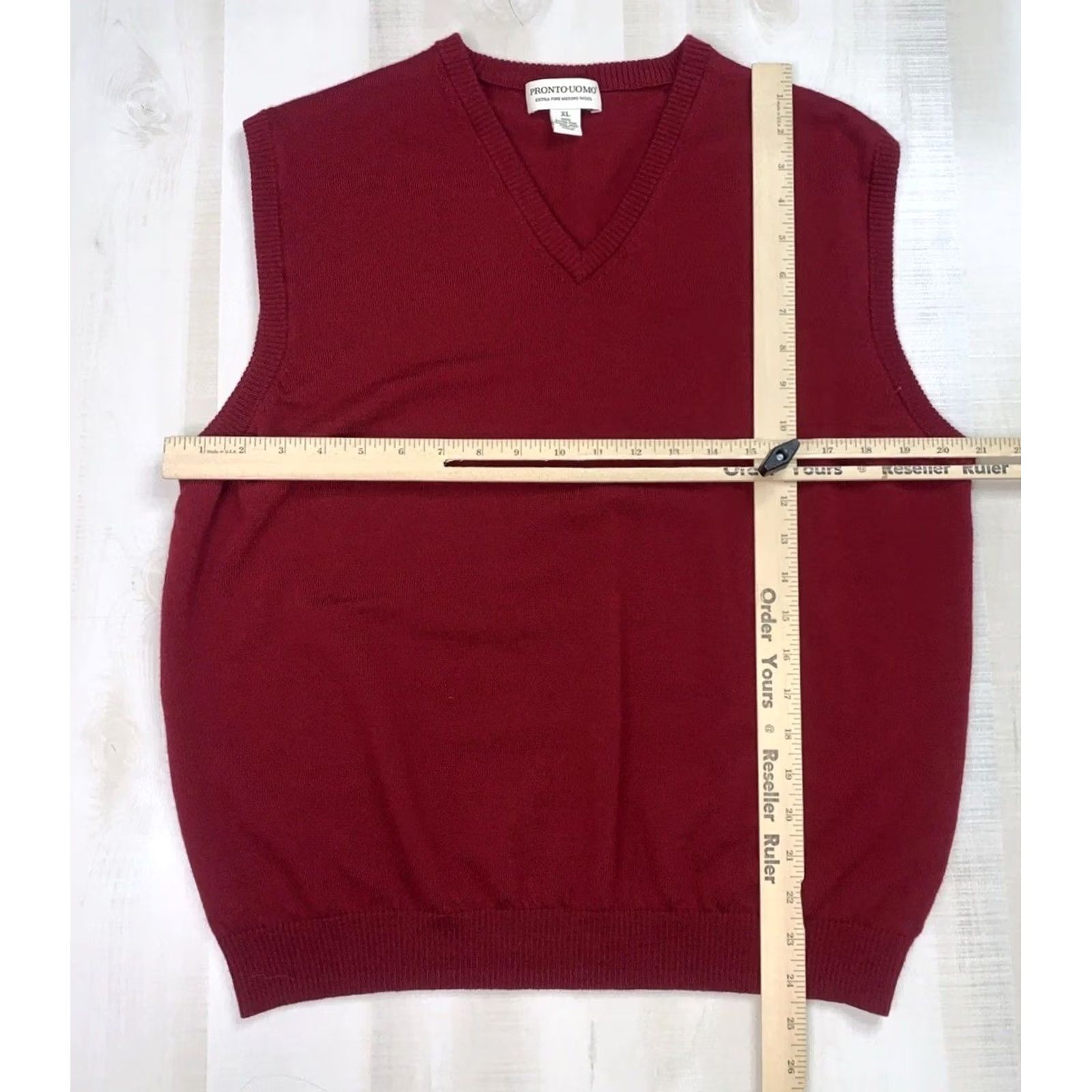 Pronto Uomo VINTAGE Pronto Uomo Extra Fine Merino Wool V Neck Sweater Vest Men’s Knit Vest XL Red Solid Tight-Knit Sleeveless Woolen/Knitted Vest Men’s Navy? Size US XL / EU 56 / 4 - 3 Thumbnail