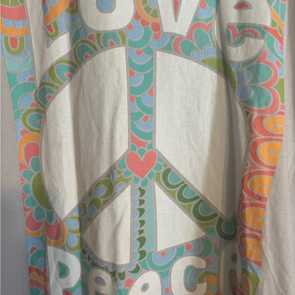 Designer Love & peace 2xlarge grey graphic preowned tshirt Size US XXL / EU 58 / 5 - 2 Thumbnail