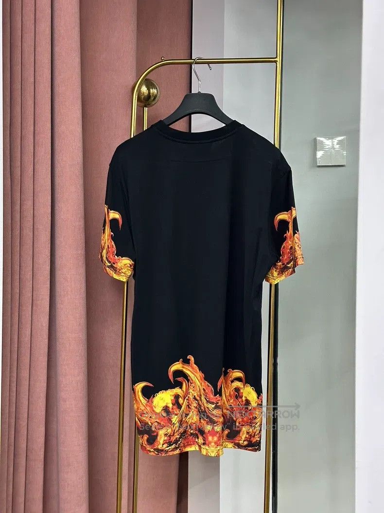 Givenchy Givenchy Black Flame Short Sleeve T-Shirt Size US M / EU 48-50 / 2 - 3 Thumbnail