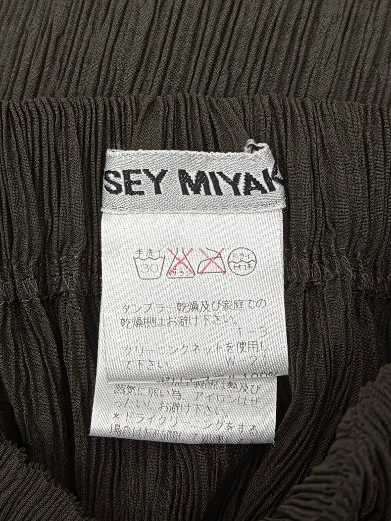 Issey Miyake issey miyake size:m Dark green pleated skirt Size 42" / US 20 - 3 Thumbnail