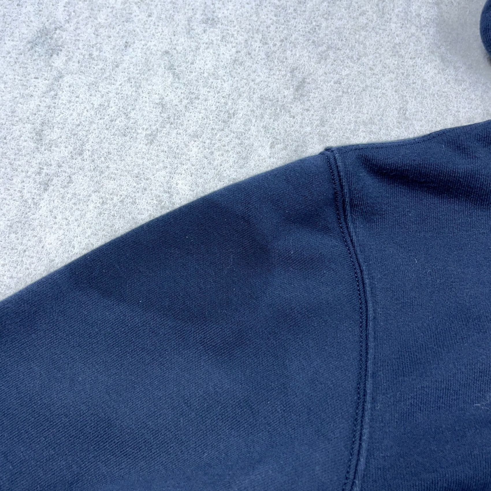 Carhartt Carhartt Hoodie Men Medium Blue Sweatshirt Spell Out Loose Fit Rain Defender Size US M / EU 48-50 / 2 - 5 Thumbnail