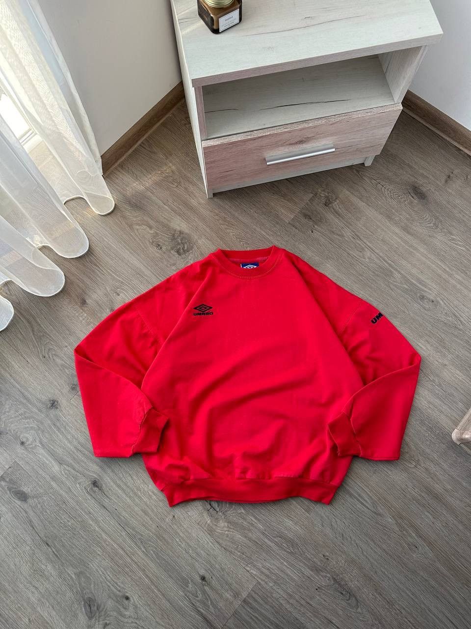 Umbro × Vintage Vintage Umbro Red Sportswear Big Logo Sweatshirt Size US XL / EU 56 / 4 - 1 Thumbnail