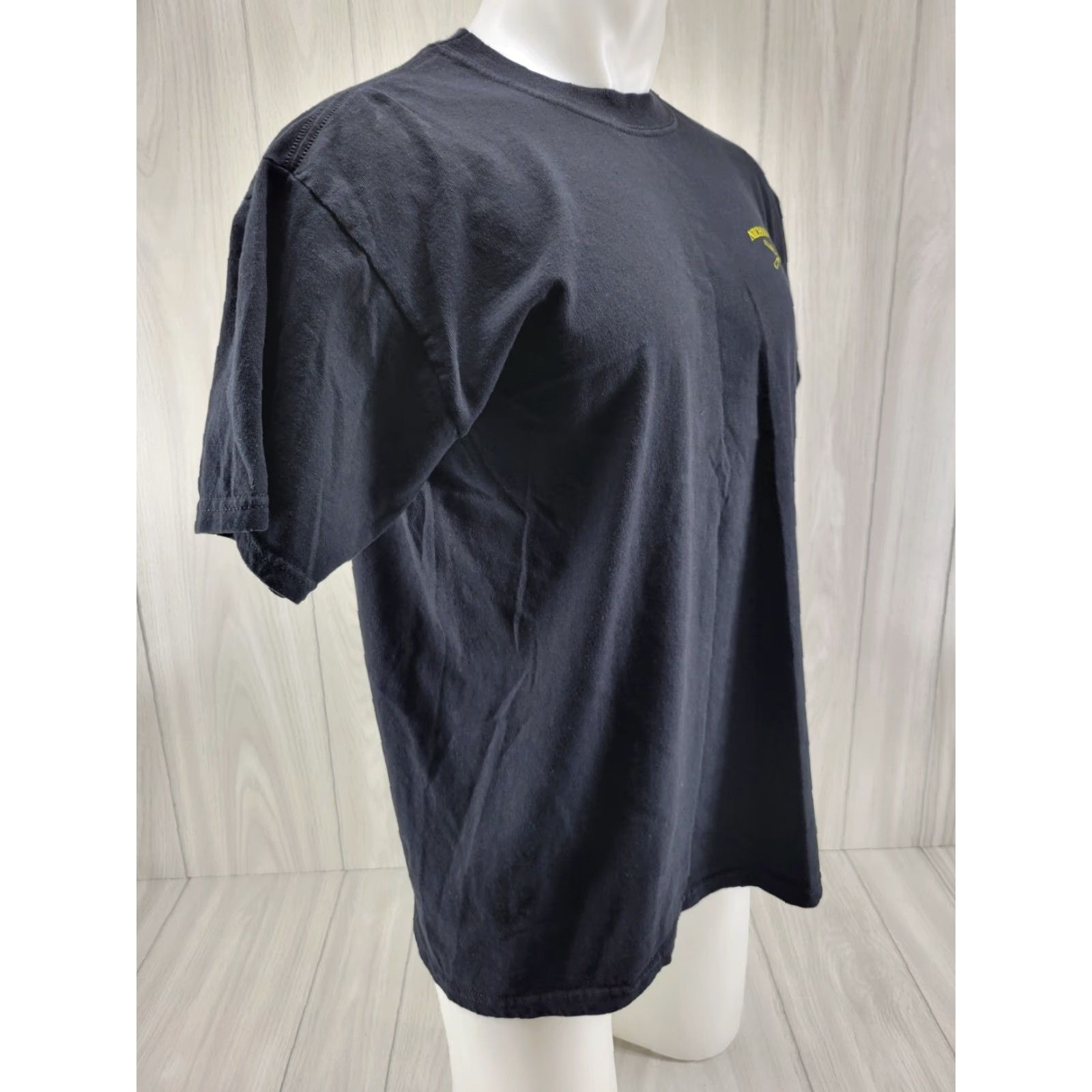 Jerzees Nicholson File Black Shirt Men's Size Large #1 Shirt Size US L / EU 52-54 / 3 - 6 Thumbnail