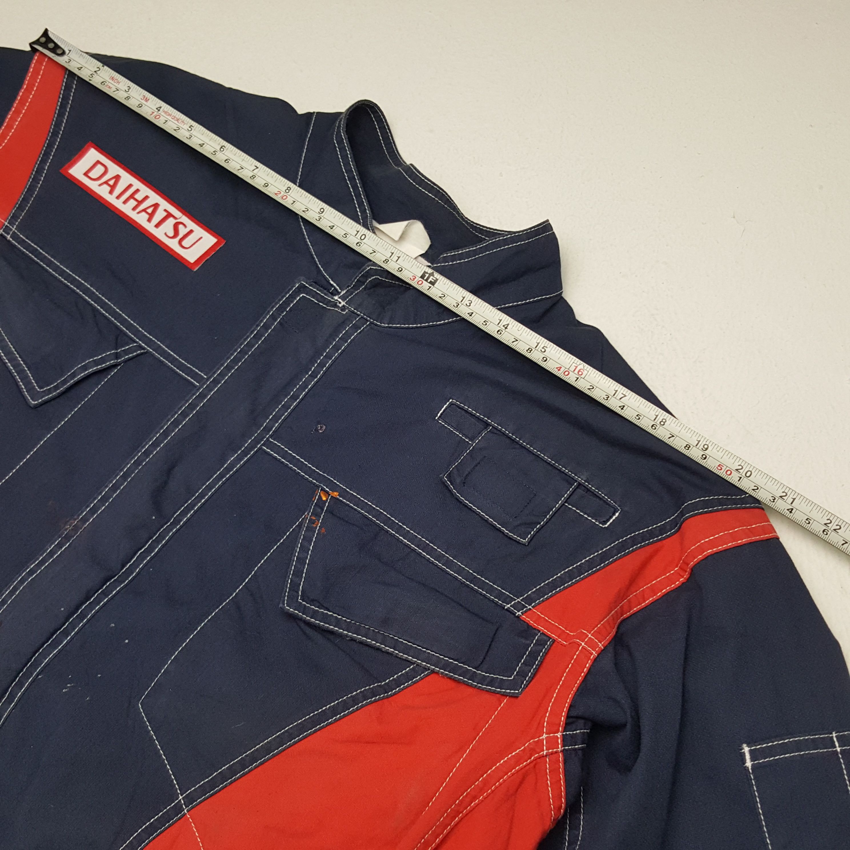 Vintage Vintage Daihatsu Worker Coverall Jumpsuit Jacket Size US L / EU 52-54 / 3 - 9 Thumbnail