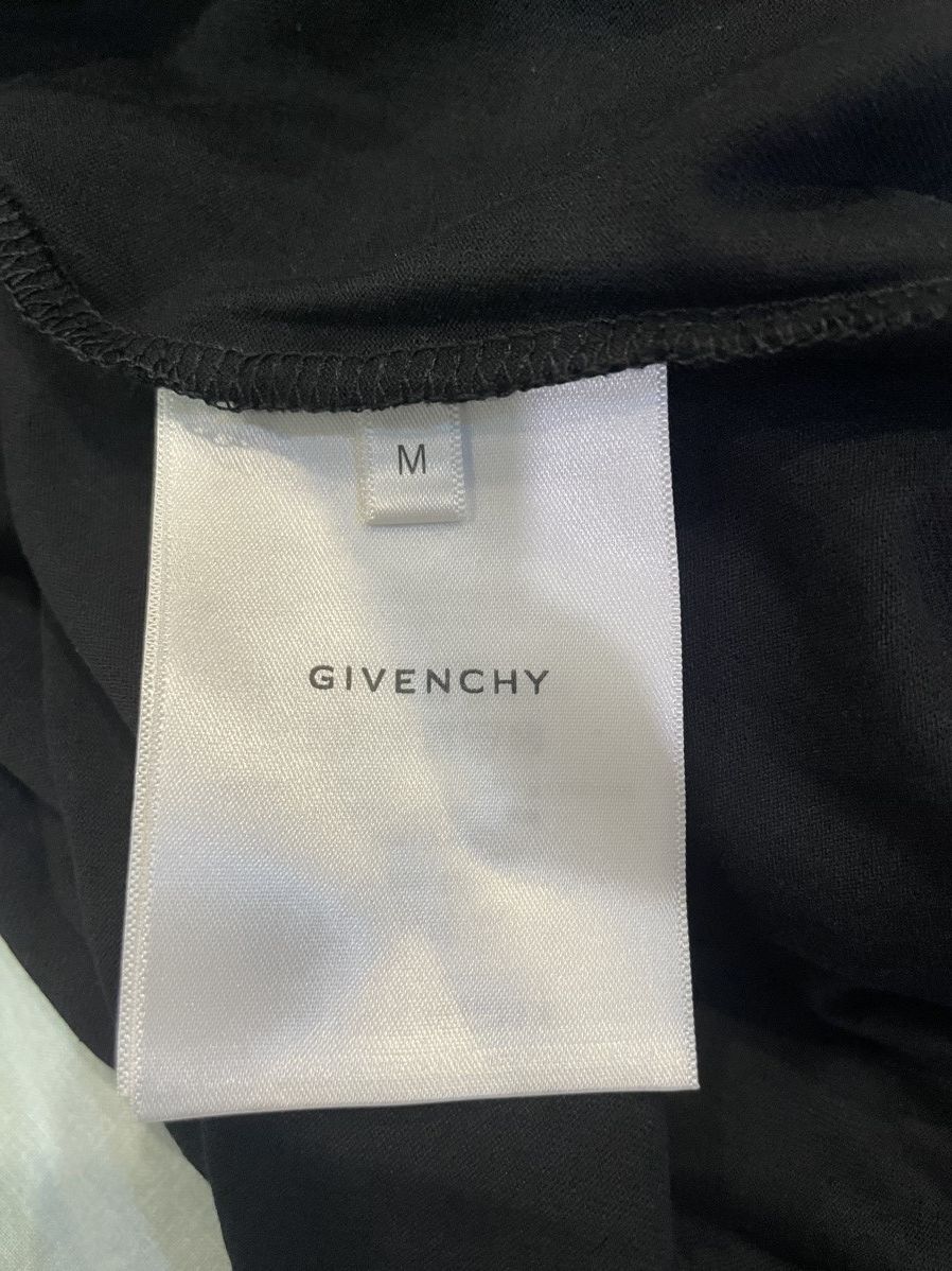Givenchy Givenchy t shirt Size US M / EU 48-50 / 2 - 4 Thumbnail