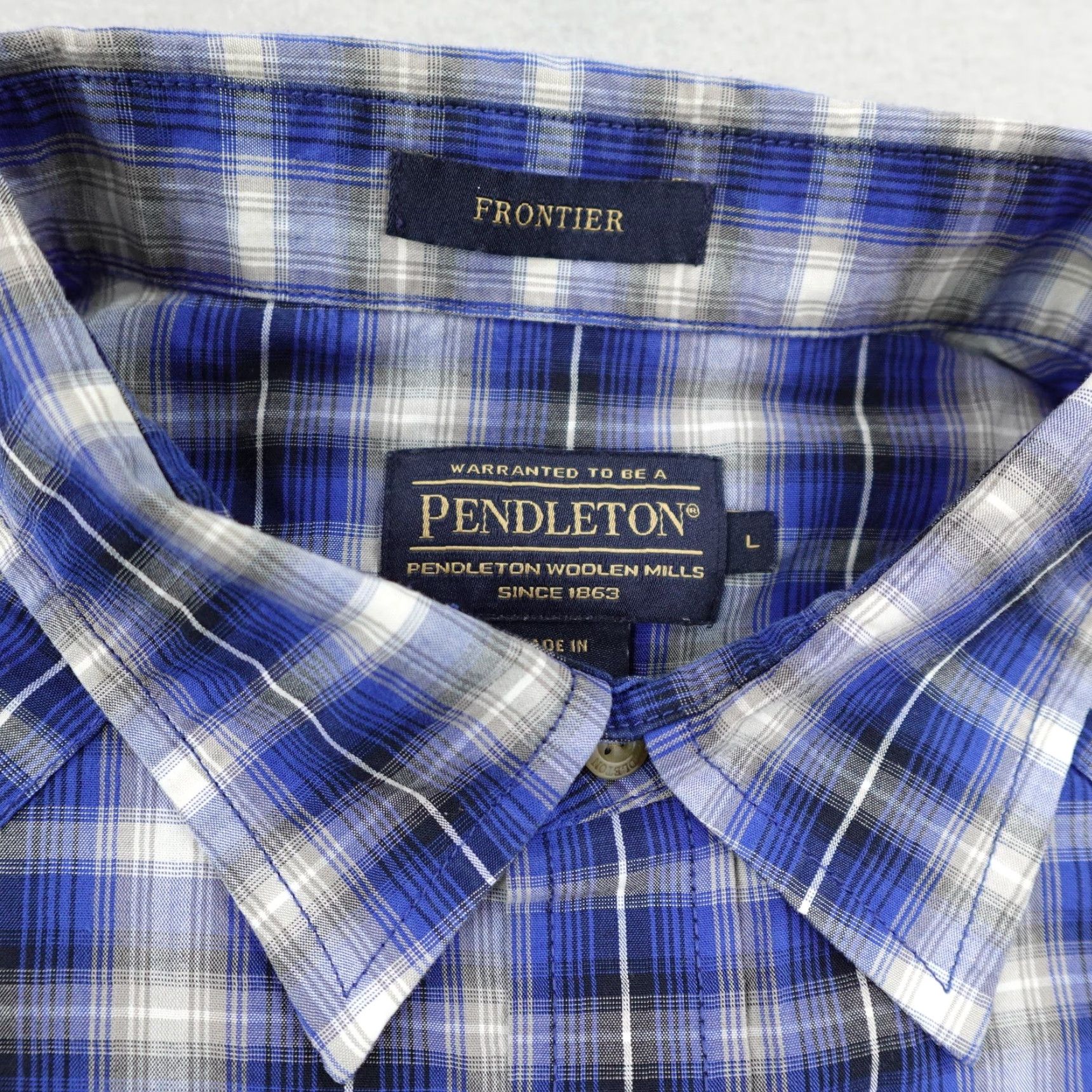 Pendleton VINTAGE Pendleton Shirt Mens Large Blue White Plaid Western Pearl Snap Frontier Cowboy Shirt Men Large Blue Plaid Pearl Snap Cowboy Size US L / EU 52-54 / 3 - 2 Thumbnail