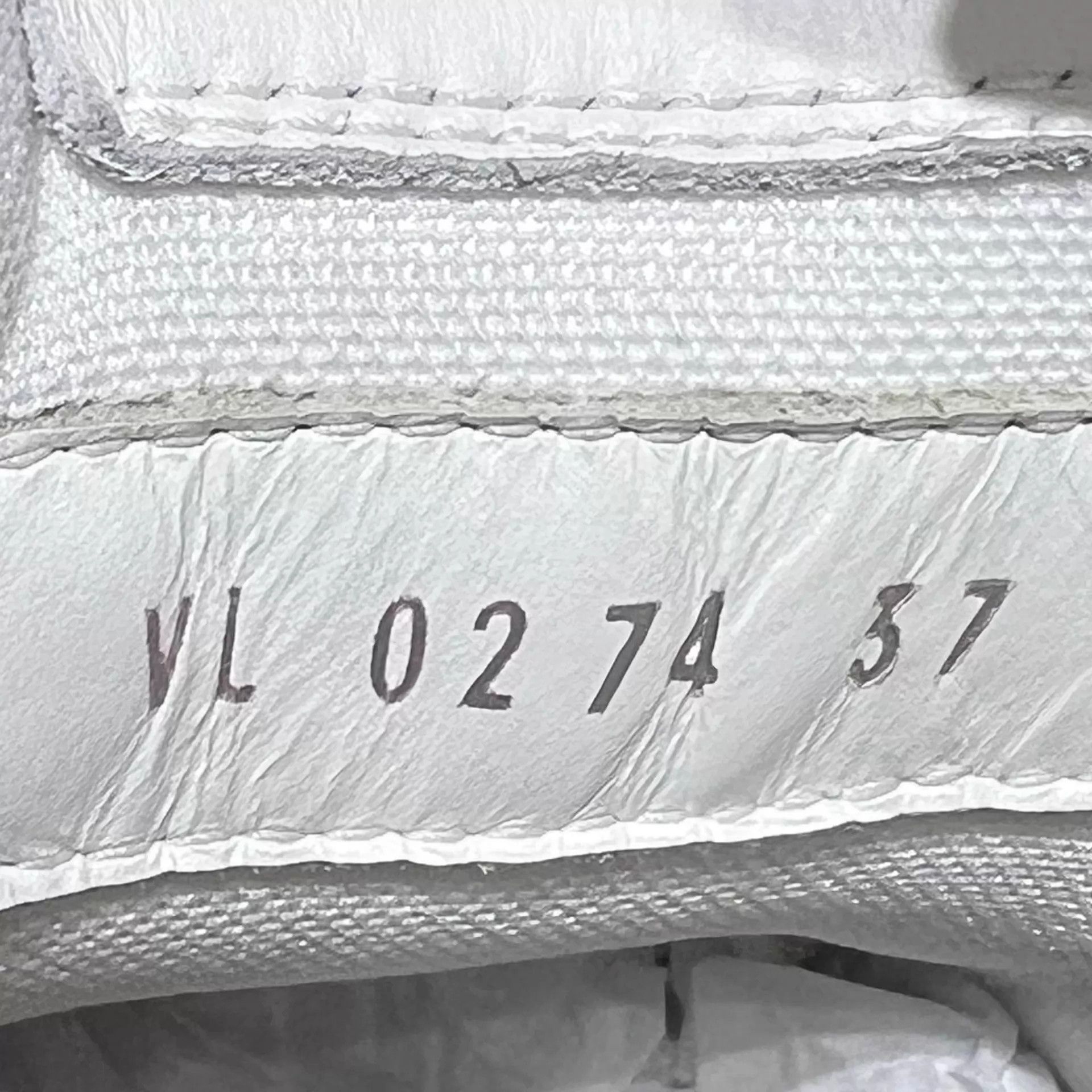 Louis Vuitton LV Trainer Fragment Design 2.0 UK3 37 Size US 5.5 / IT 35.5 - 8 Thumbnail