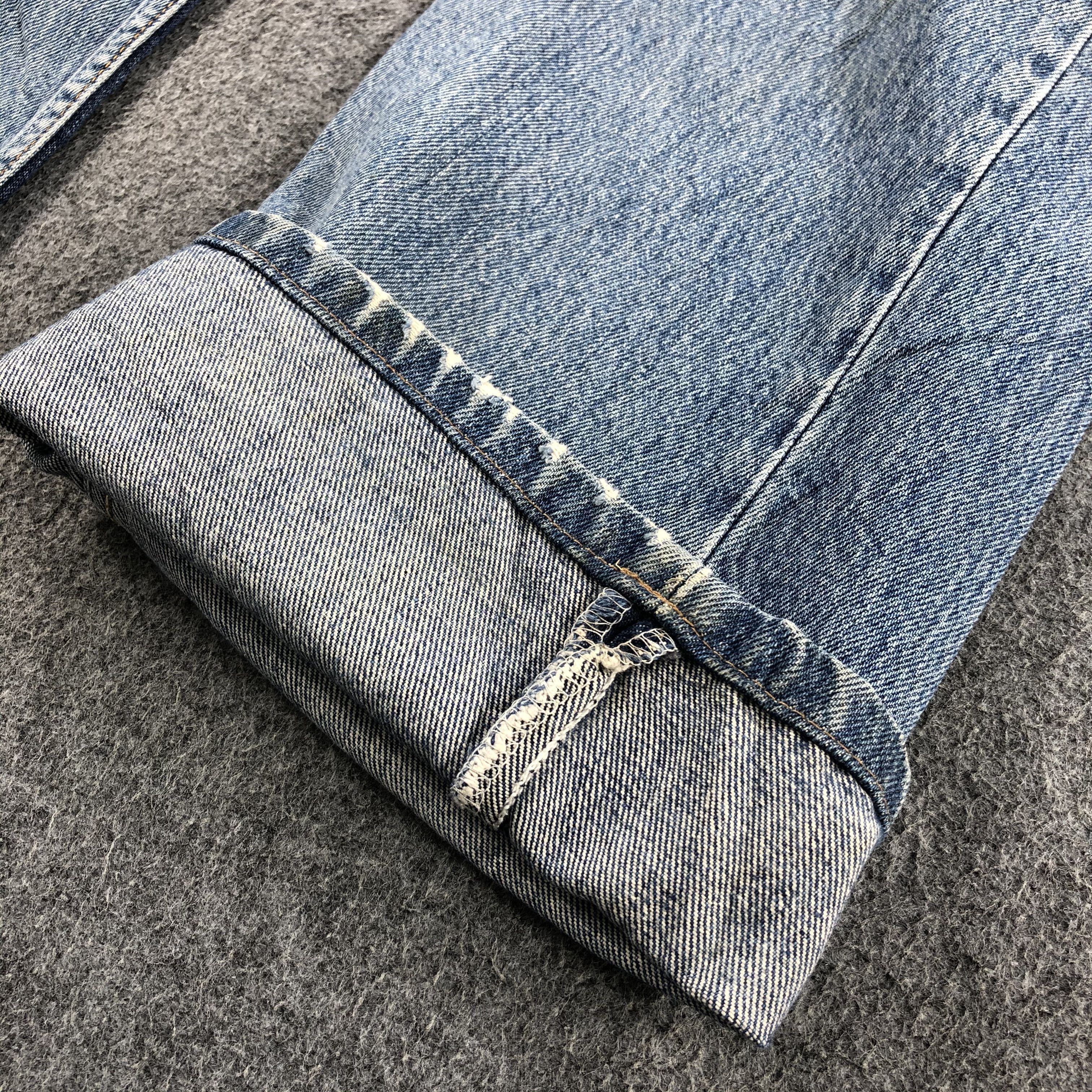 Levi's Vintage Levis 501 Jeans-JM965 Size US 31 - 6 Thumbnail