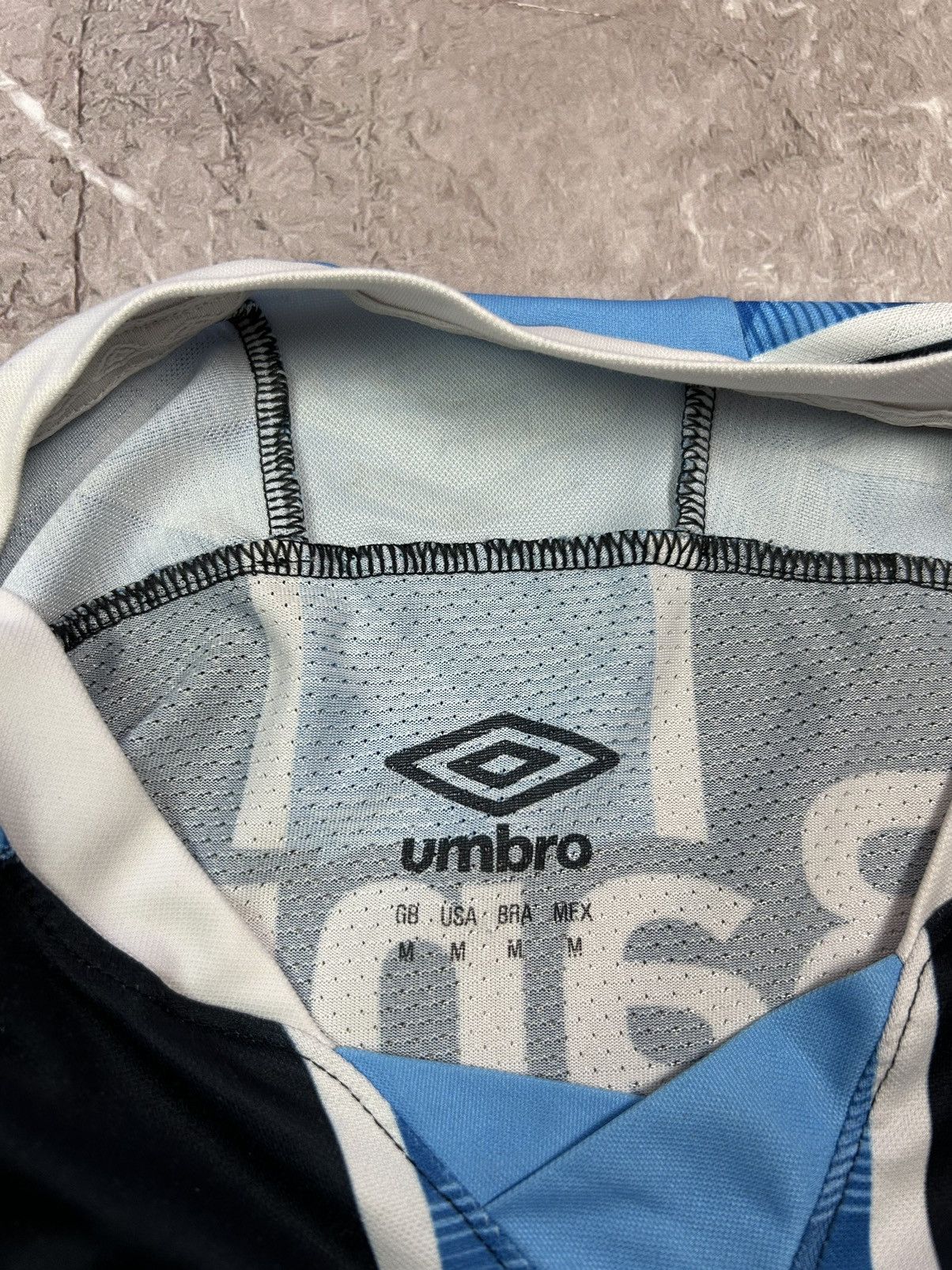 Umbro Jersey Gremio Porto Alegre Home 2020 2021 SIze M/L Size US M / EU 48-50 / 2 - 12 Thumbnail