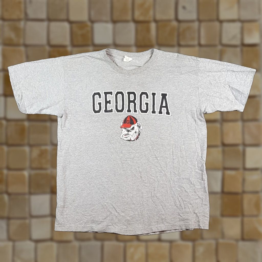 Vintage VINTAGE Georgia Bulldogs University Football Men XL T-Shirt CN 90s Logo Embroidered Cotton Gray Shirt Size US XL / EU 56 / 4 - 1 Thumbnail