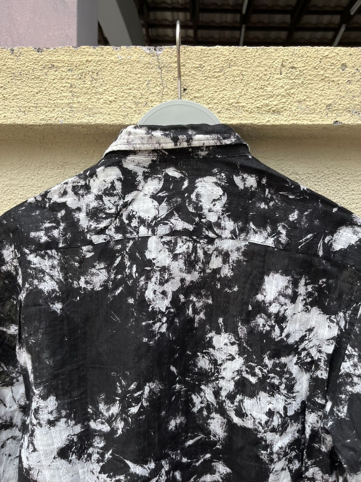Tornado Mart Black & white tie dye button up Size US M / EU 48-50 / 2 - 10 Thumbnail