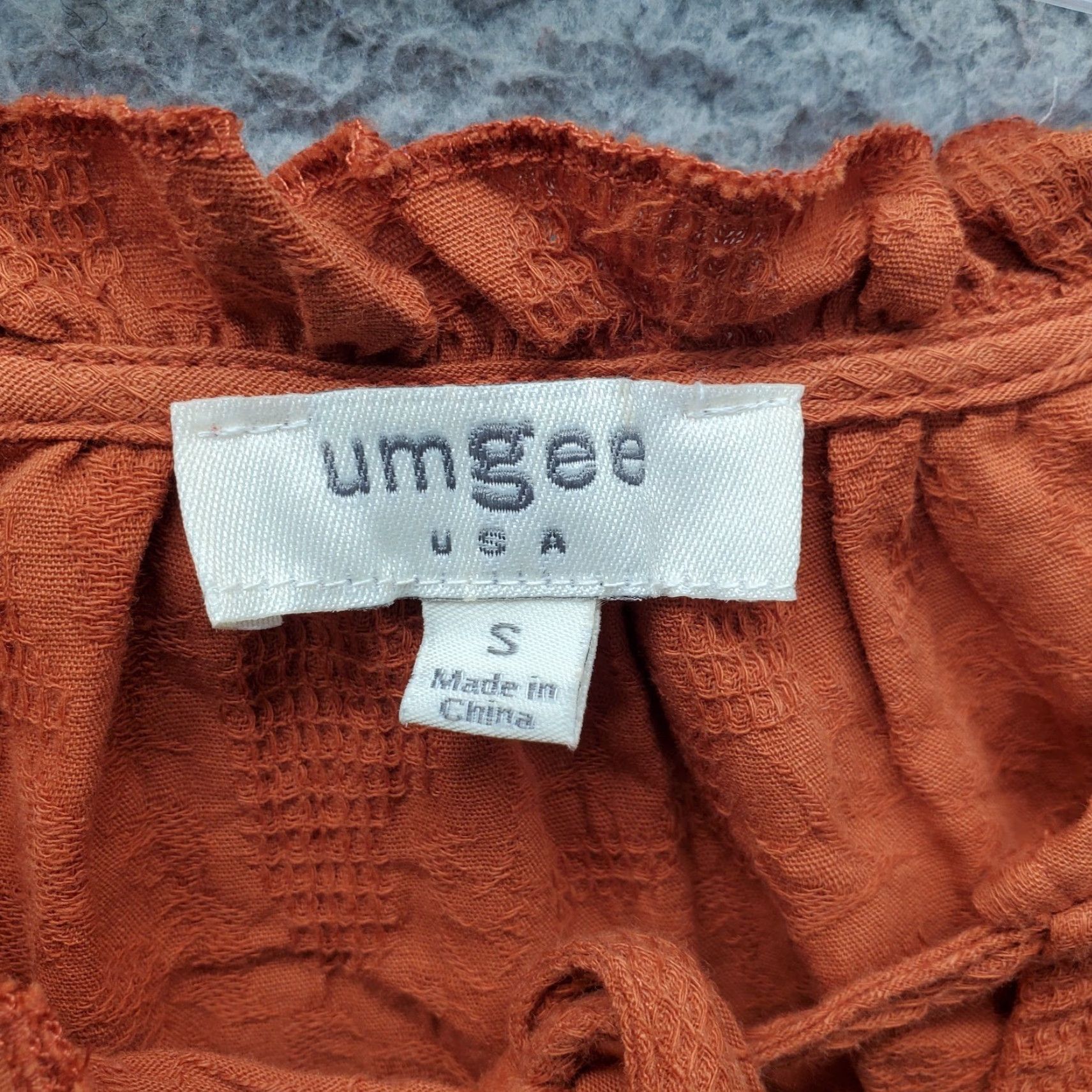 Vintage UMGEE Blouse Top Womens S Orange Ruffle Hem Balloon Sleeve Tie V-Neck Shirt Size S / US 4 / IT 40 - 4 Thumbnail