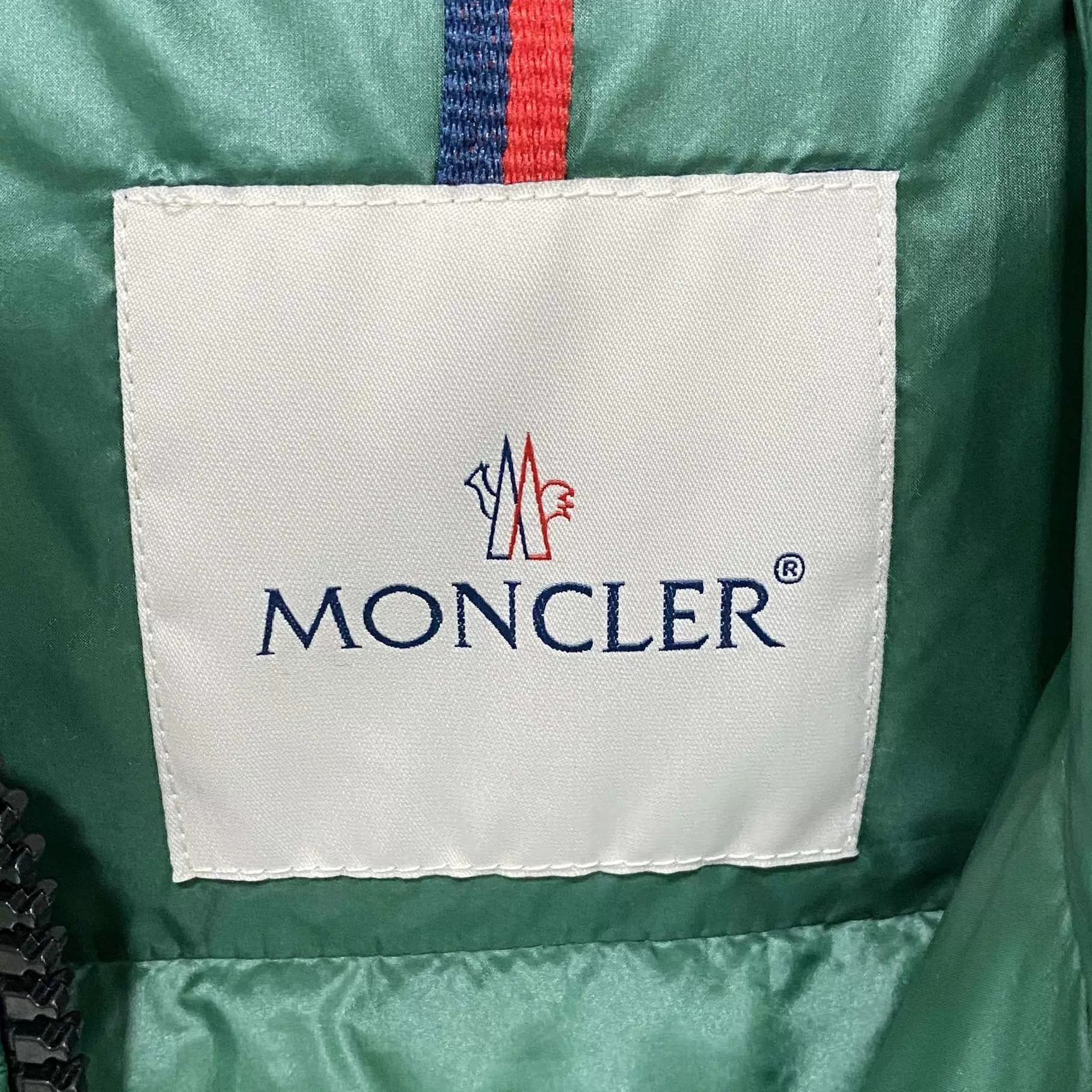 Moncler Moncler puffer jacket green seritte armband women's 0 Size XS / US 0-2 / IT 36-38 - 7 Thumbnail