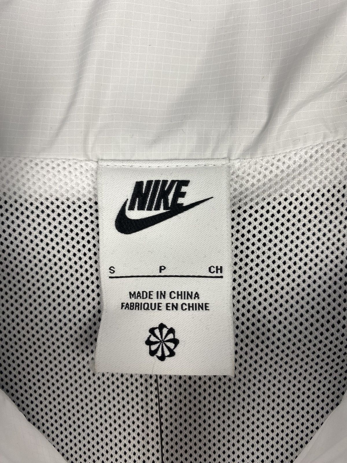 Nike New Nike Swoosh Big Logo Nylon Y2K Drill Jacket Bomber Size S / US 4 / IT 40 - 12 Thumbnail