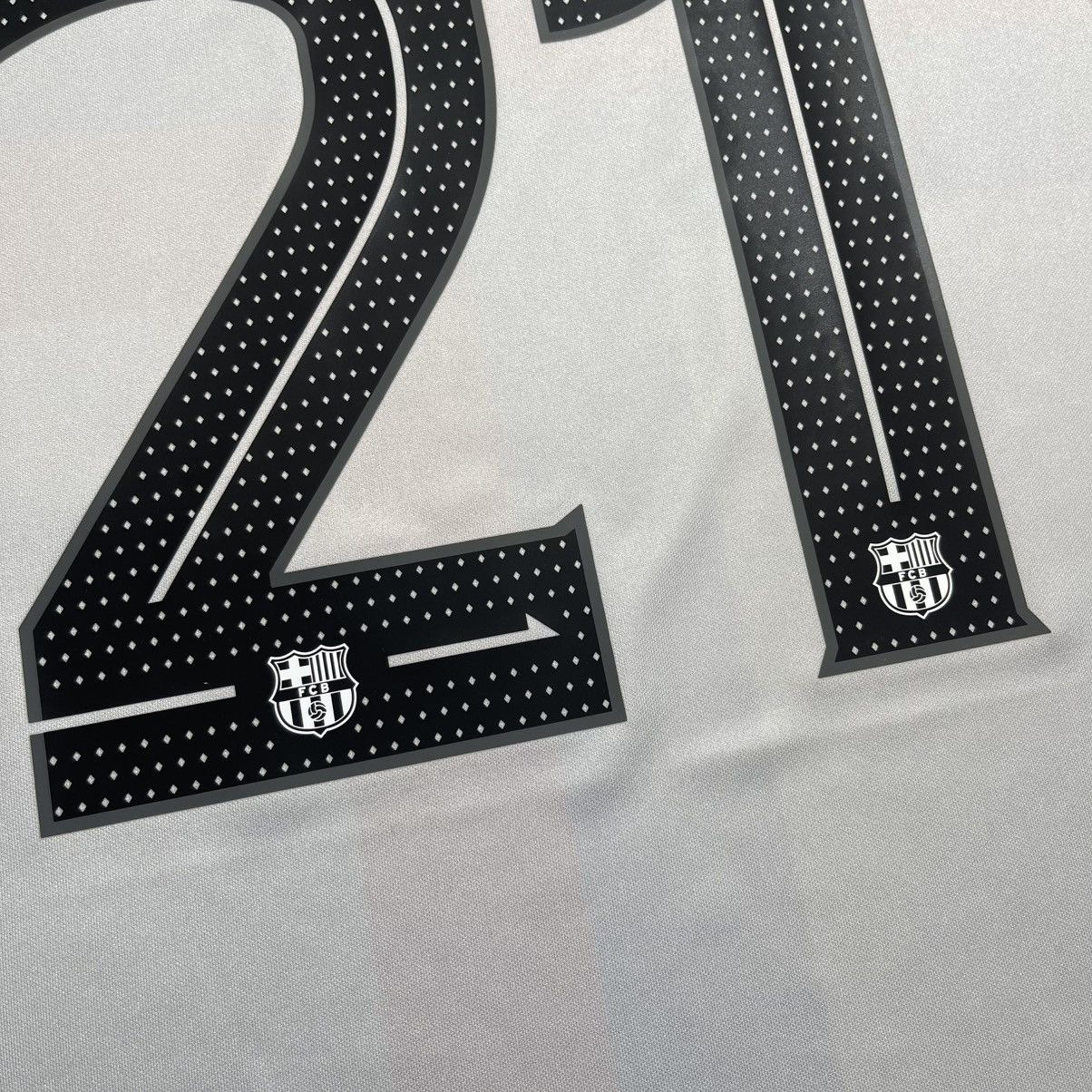 Nike × Vintage BARCELONA NIKE 2022/2023 FOOTBALL THIRD JERSEY #21 DE JONG Size US S / EU 44-46 / 1 - 12 Thumbnail