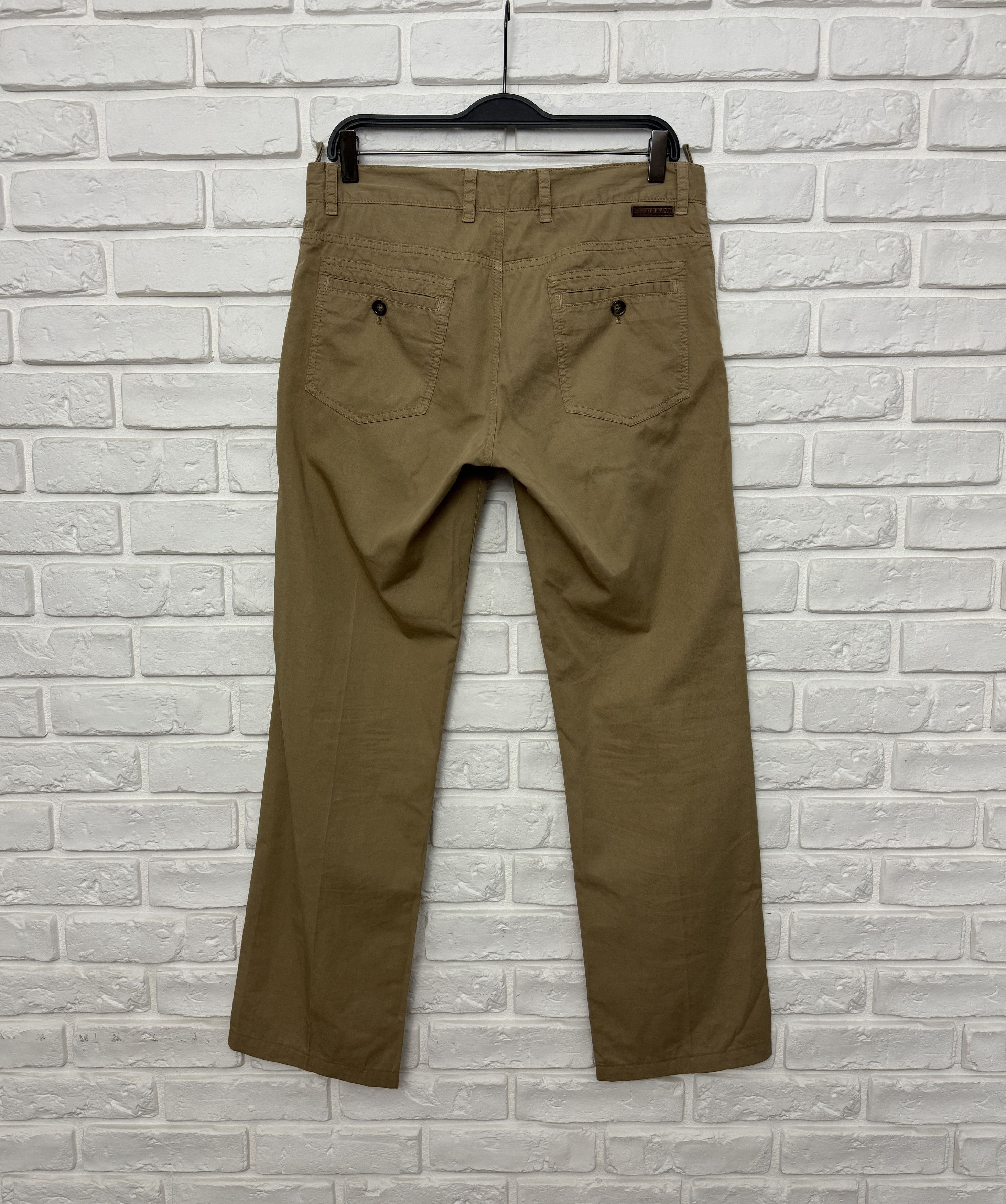 Prada Prada Milano Chino Pants Casual Trousers Small Logo Size 46 Size US 30 / EU 46 - 1 Thumbnail