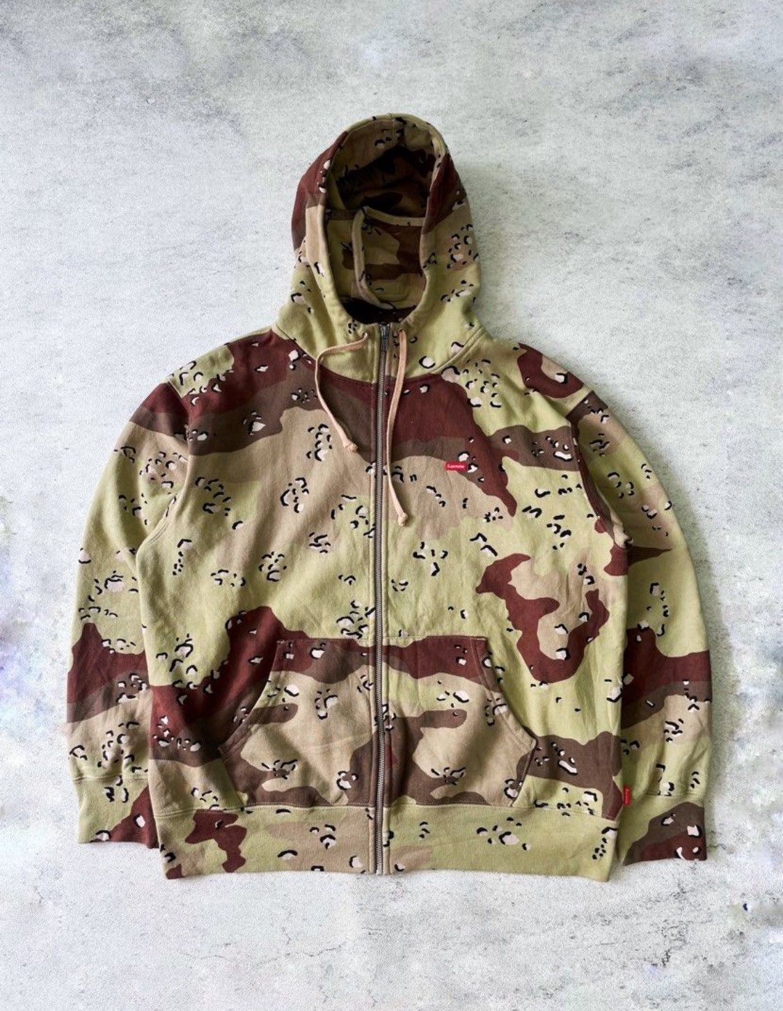 Supreme Supreme Small Box Facemask Zip Up Chocolate FW20 Size US L / EU 52-54 / 3 - 1 Thumbnail