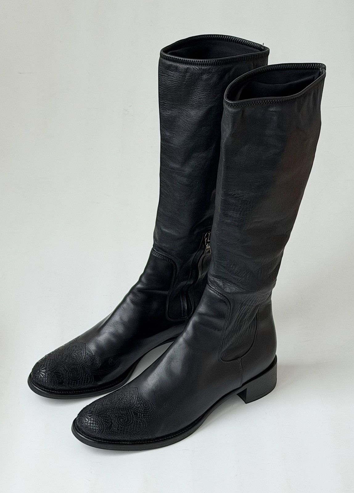 Prada *sz38.5* PRADA FW2006 Embroidered Leather Boots shoes Biker Size US 8.5 / IT 38.5 - 2 Thumbnail