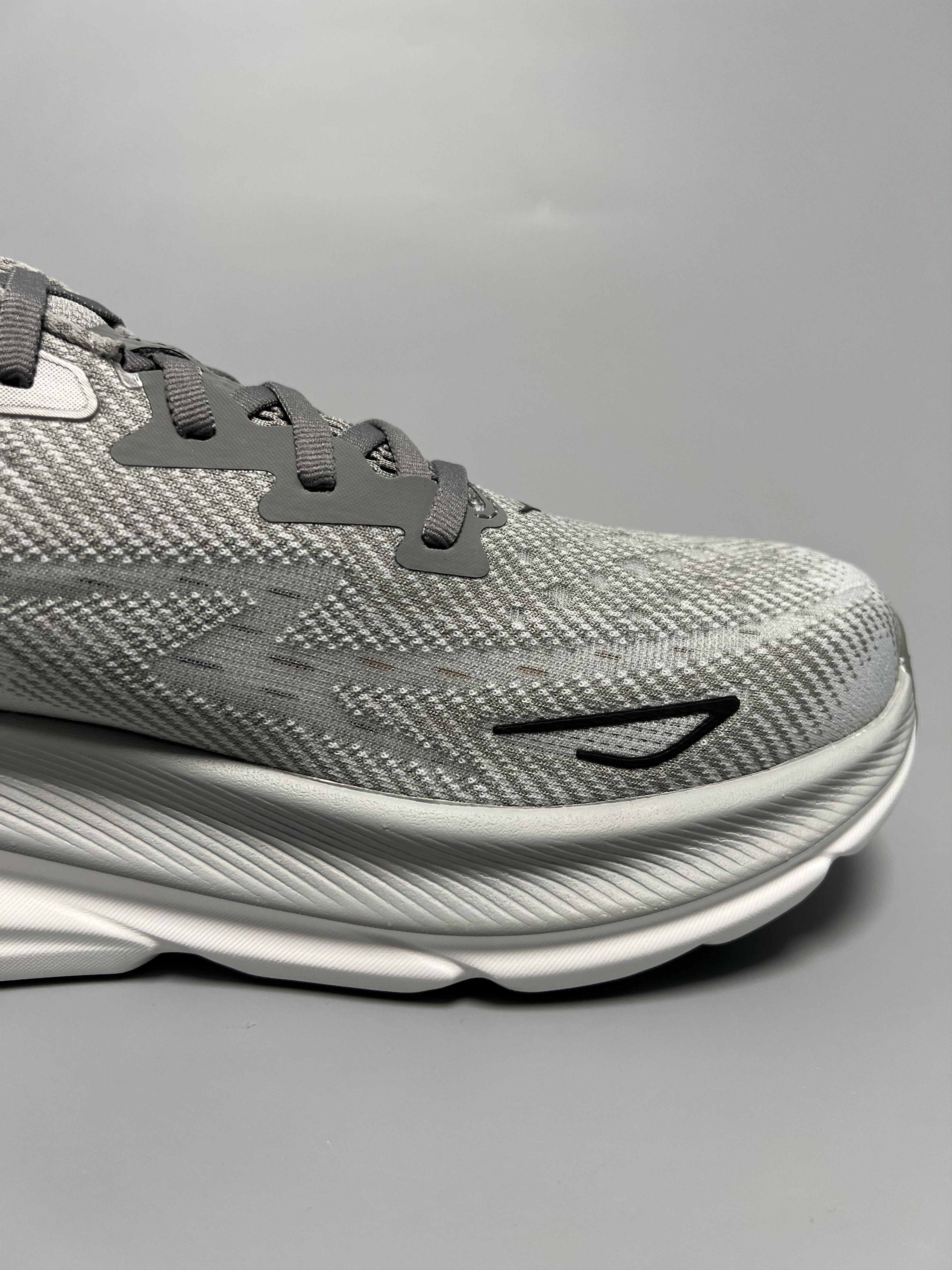 Hoka 11.5D Hoka One One Clifton 9 Running Shoes 1127895-HMBC Size US 11.5 / EU 44-45 - 7 Thumbnail