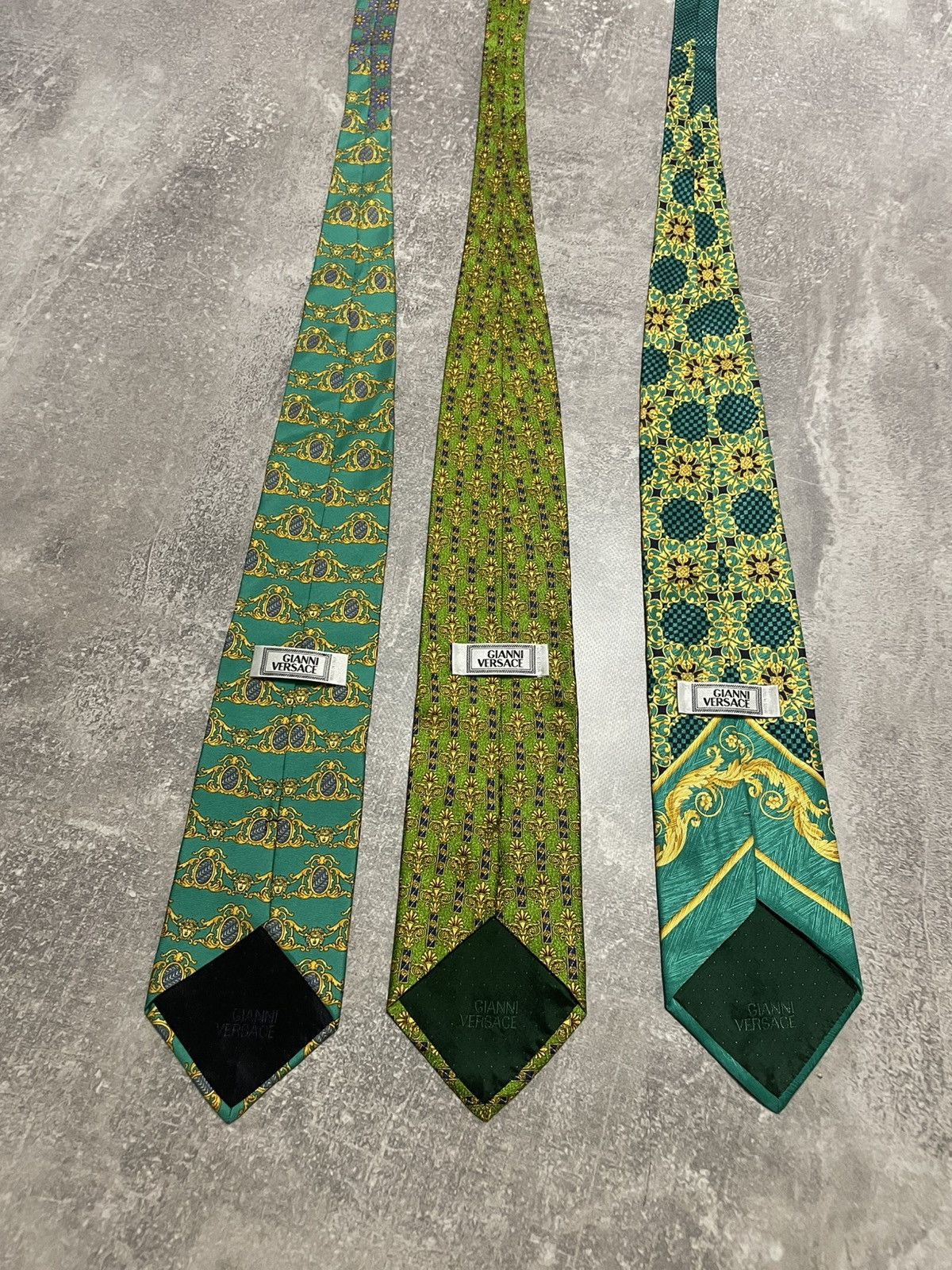 Versace x3 Vintage Gianni Versace Monogram Silk Ties Size ONE SIZE - 15 Thumbnail