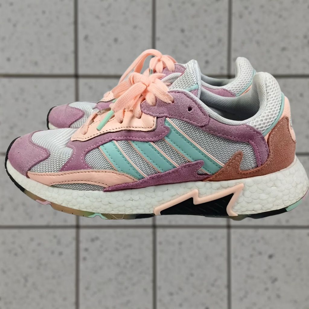 Adidas VINTAGE? (No) - [Cannot determine vintage status] Size US 7 / IT 37 - 1 Thumbnail