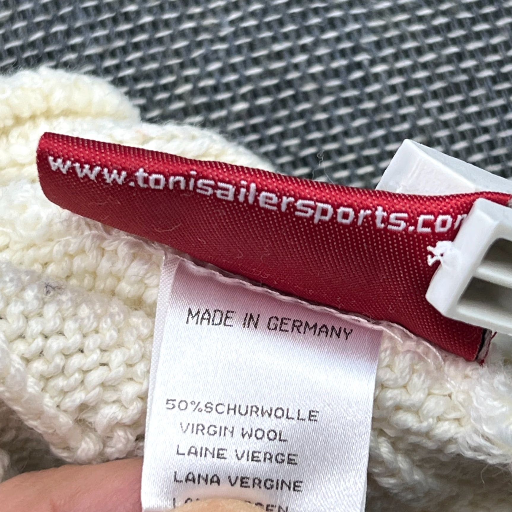 Vintage Toni Sailer Womens Beanie One Size Trapper Ear Flap Pom Pom Wool Blend Lined Size ONE SIZE - 7 Thumbnail