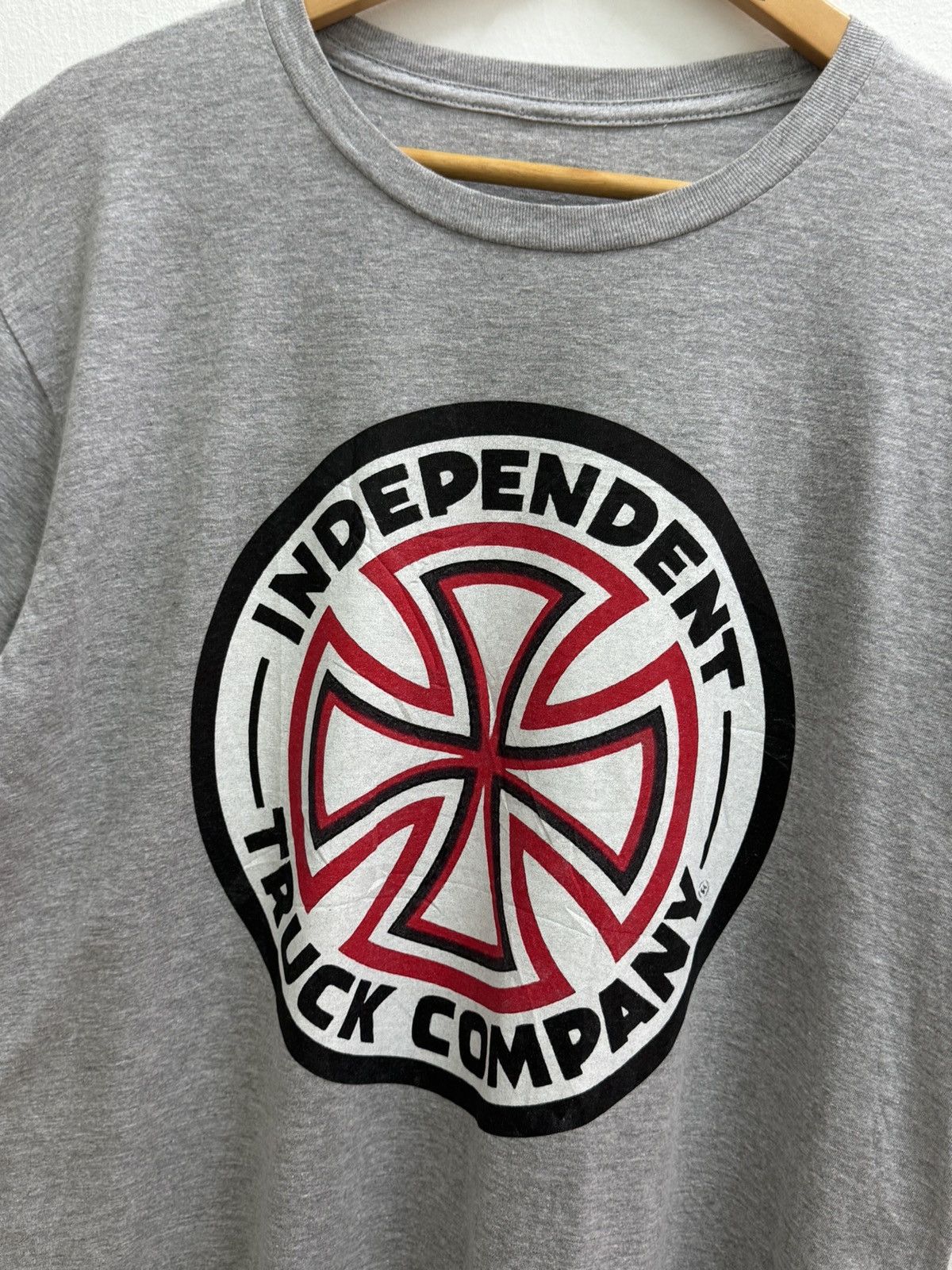 Independent Truck Co. Independent Trucks Company Skate Cross Tee Size US M / EU 48-50 / 2 - 4 Thumbnail
