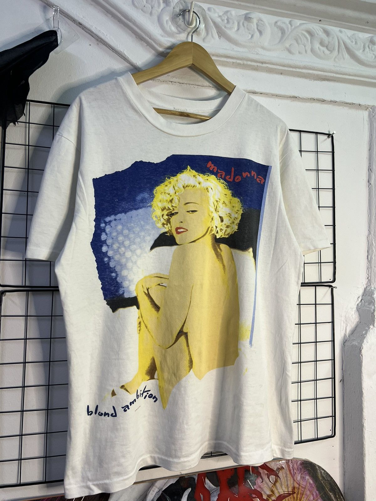 Band Tees Vintage 90s Rare Madonna Blond Ambition Size US L / EU 52-54 / 3 - 1 Thumbnail