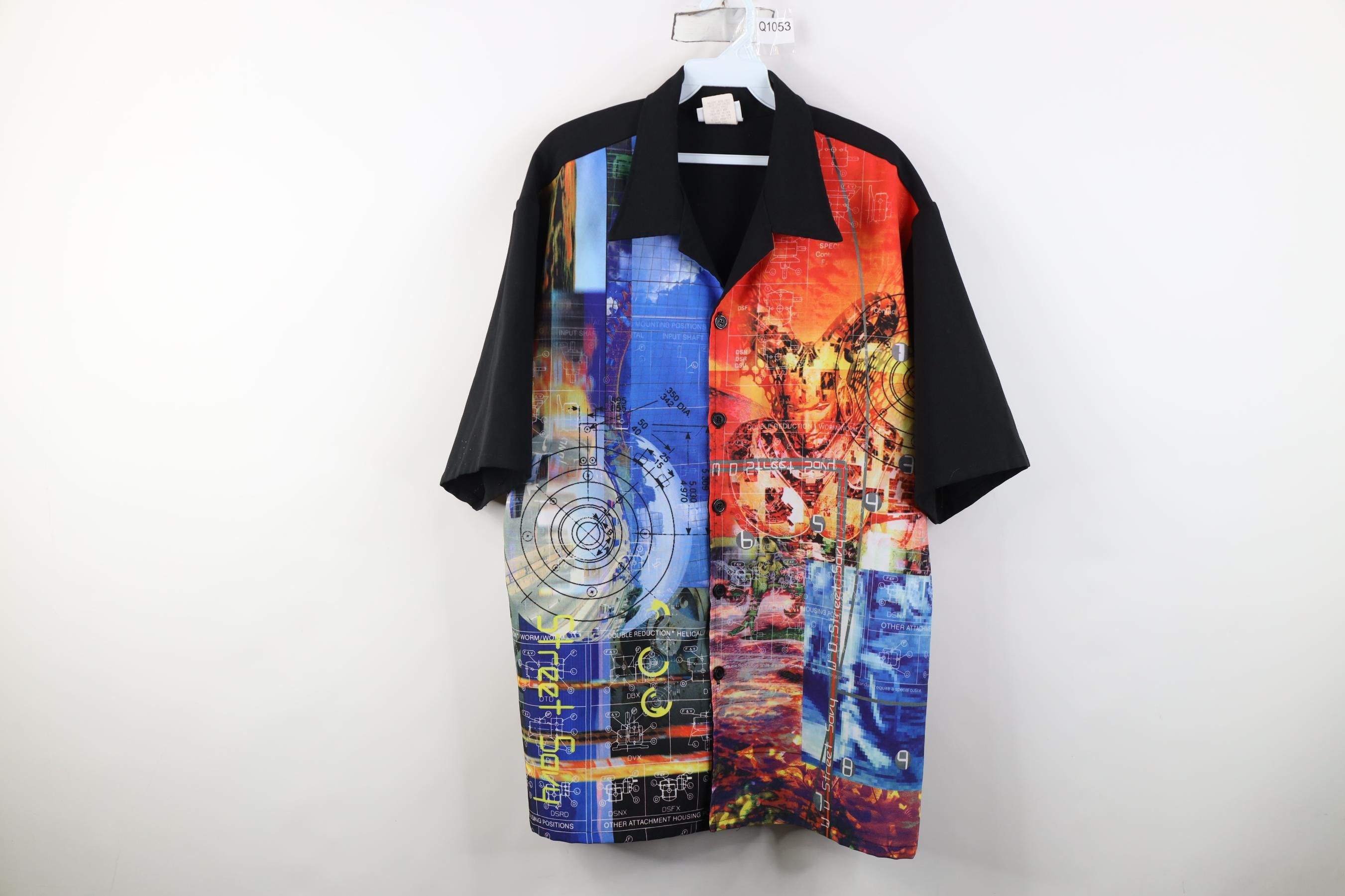 Vintage Vintage 90s Y2K Streetwear Short Sleeve Button Shirt USA Size US XL / EU 56 / 4 - 1 Thumbnail