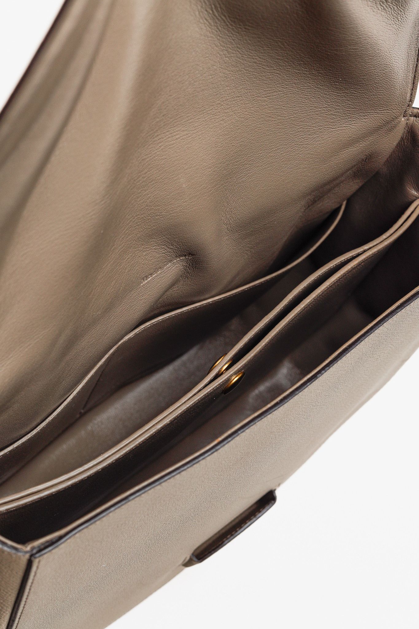 Celine Celine Medium Trotteur Taupe Grained Calfskin Crossbody Size ONE SIZE - 11 Thumbnail
