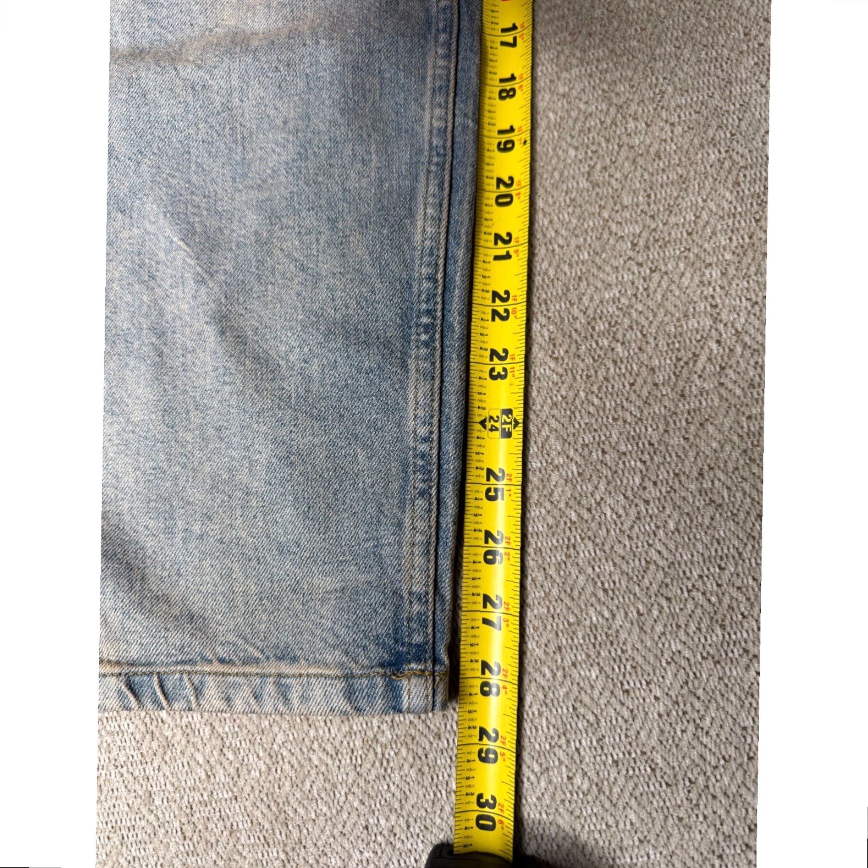 Topman Topman Relaxed Jeans Light Wash Denim Jeans Men W30 L32 Size US 30 / EU 46 - 6 Thumbnail