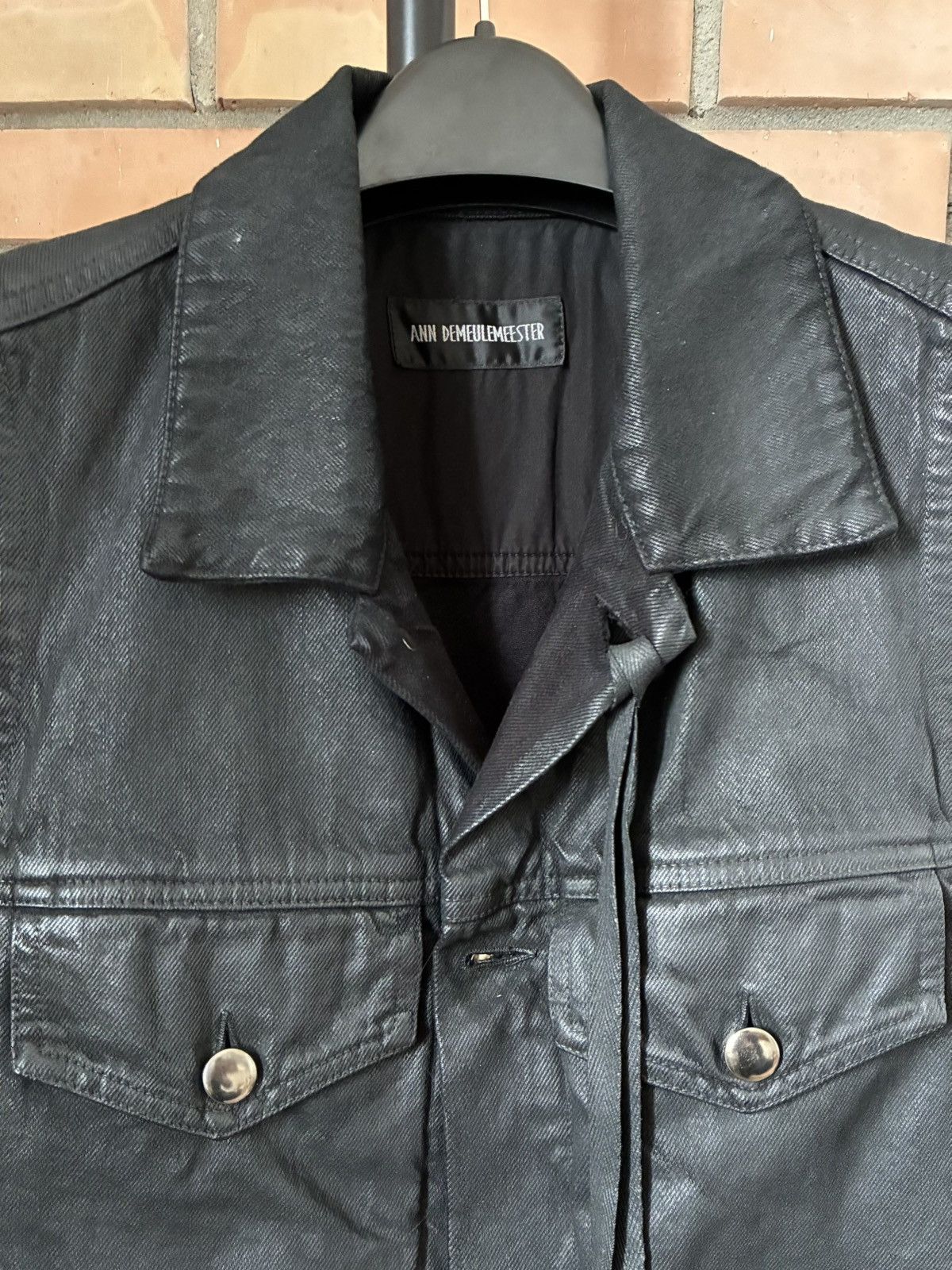 Ann Demeulemeester Ann Demeulemeester Juliette Sleeveless Waxed Denim Jacket Size XS / US 0-2 / IT 36-38 - 2 Thumbnail
