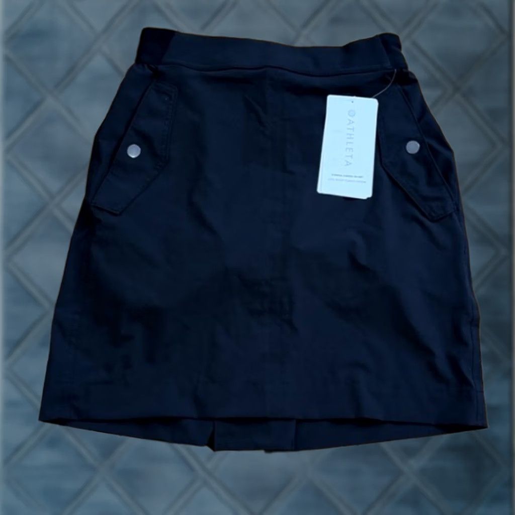 Athleta Athleta Skort Black Size 0 Cargo Shorts Built In Lined Moisture Wicking Quick Dry Elastic Waist Knee Length Regular Women Size 25" / US 0 / IT 36 - 1 Thumbnail
