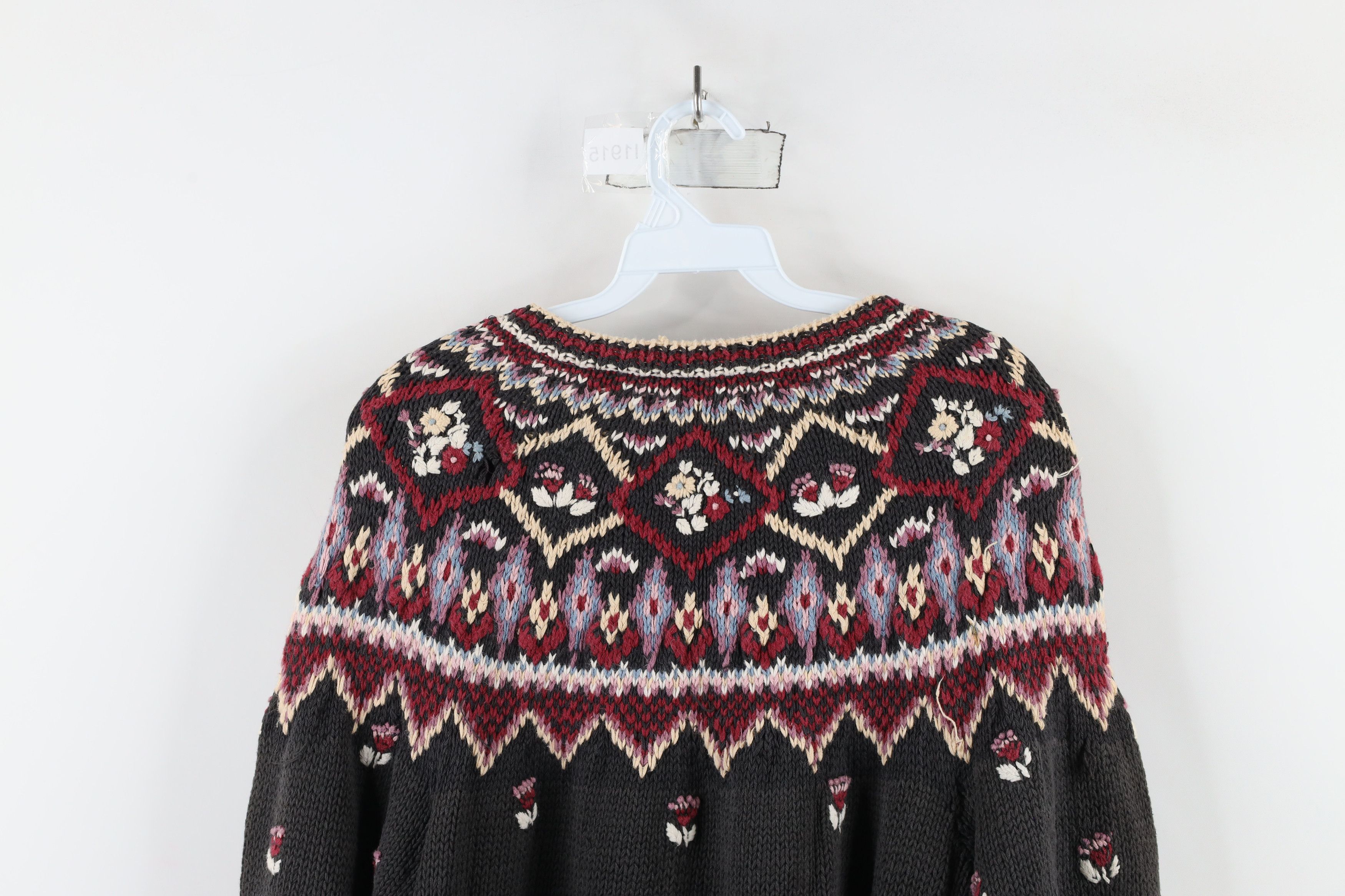 Vintage Vintage 90s Farmhouse Flower Fair Isle Knit Cardigan Sweater Size M / US 6-8 / IT 42-44 - 14 Thumbnail