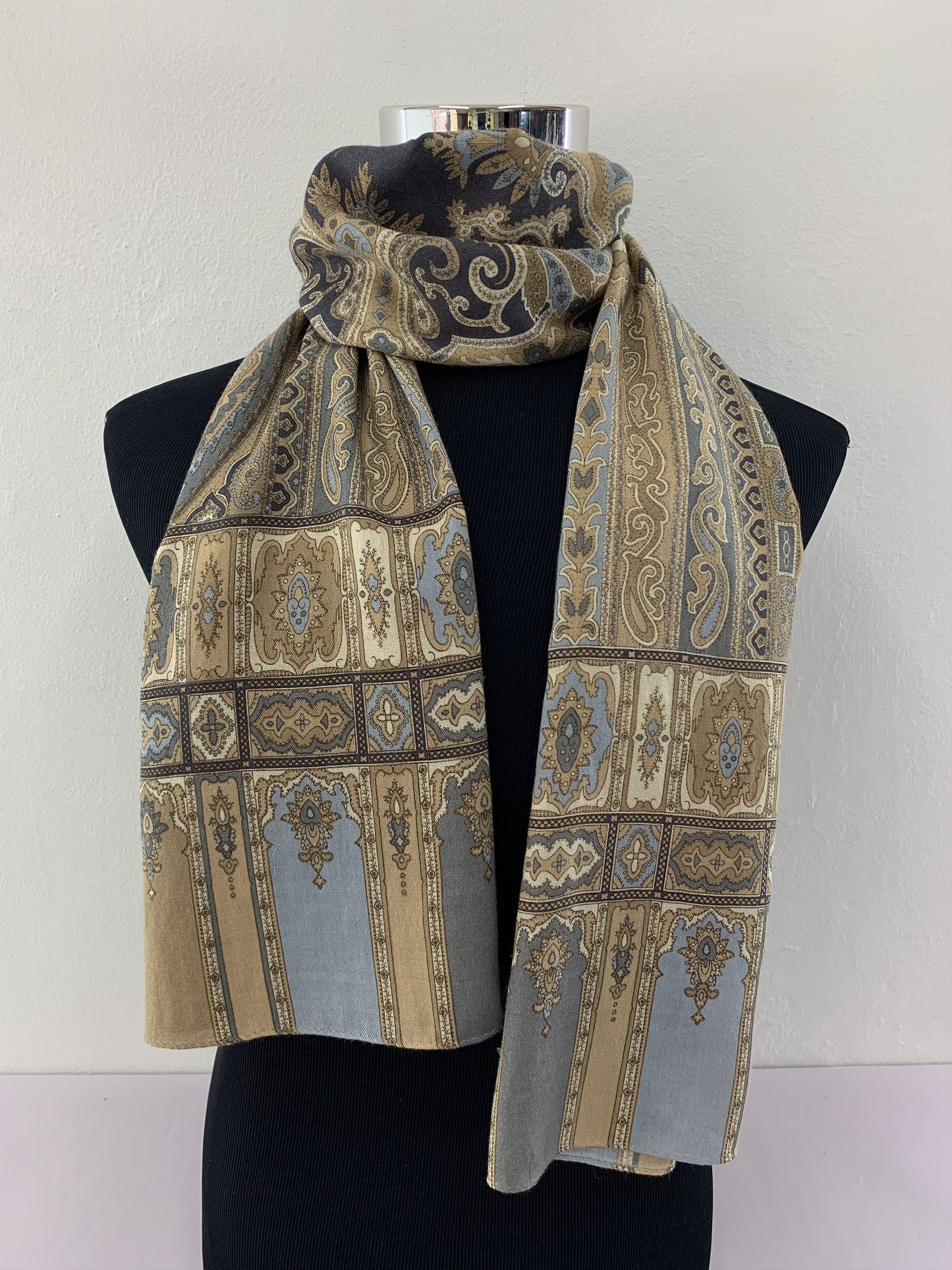 Nina Ricci Nina Ricci Scarf Silk Wool Muffler Neck Wrap Shawl BL4036 Size ONE SIZE - 1 Thumbnail