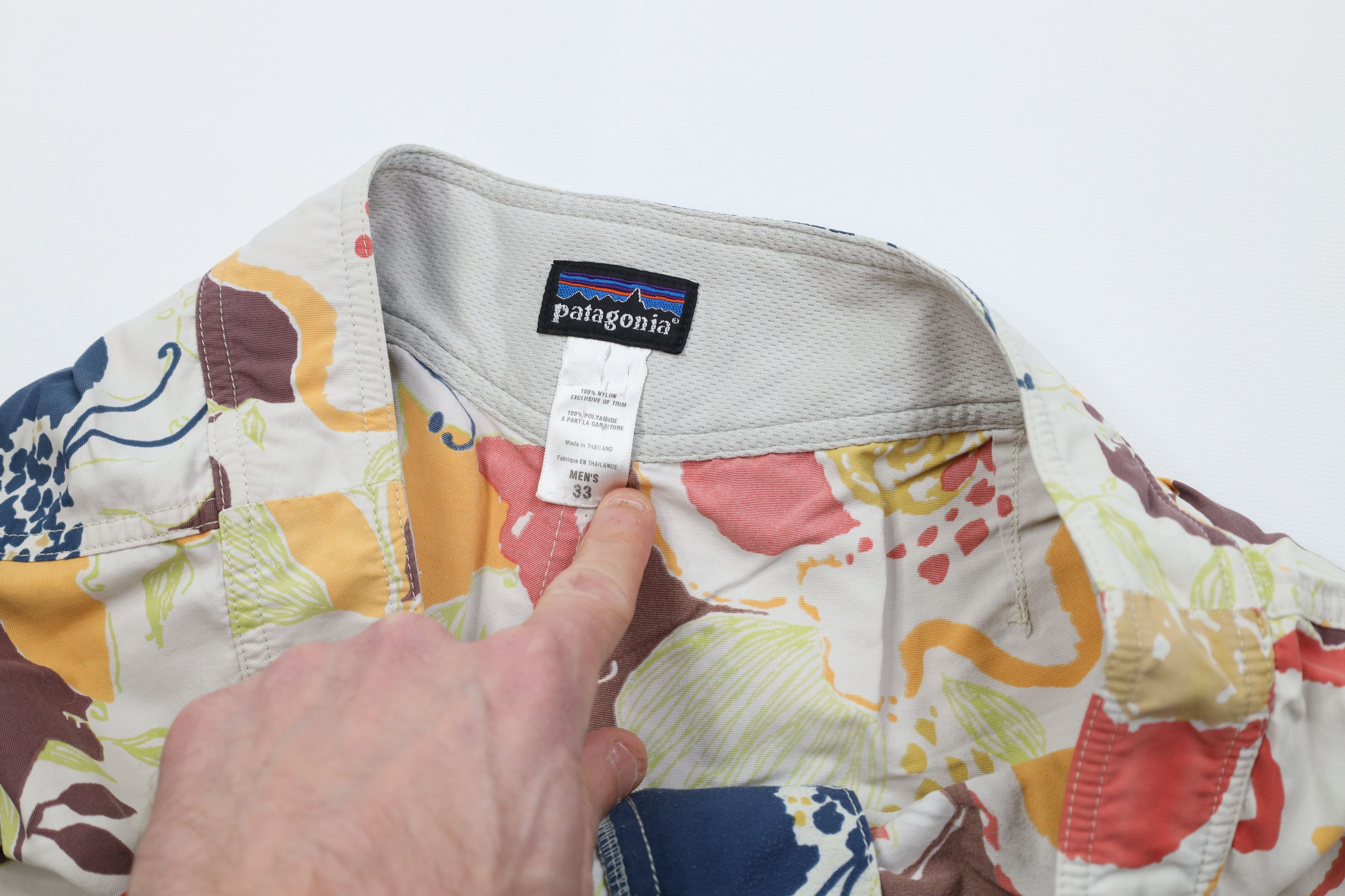 Patagonia Patagonia Spell Out Rainbow Flower Board Shorts Swim Trunks Size US 33 - 8 Thumbnail