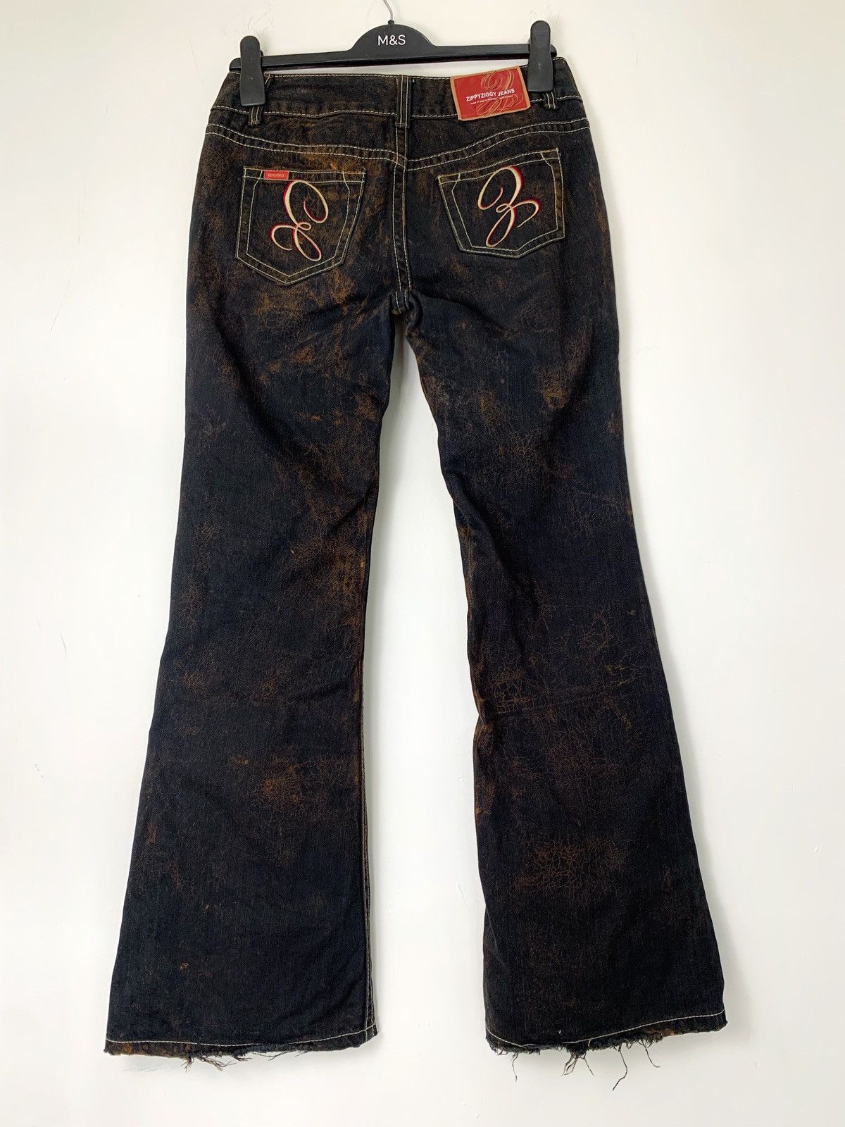 Japanese Brand Flare jeans cracked wash design zippy ziggy japan Size US 29 - 7 Thumbnail