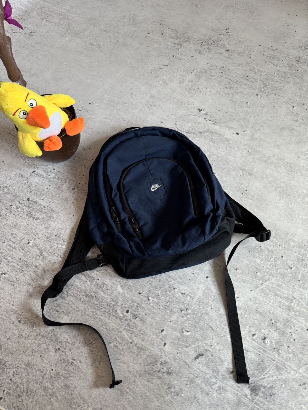 Nike Vintage Basic Logo 00S 90's Pinterest Style Sling Bag in Blue, Men's