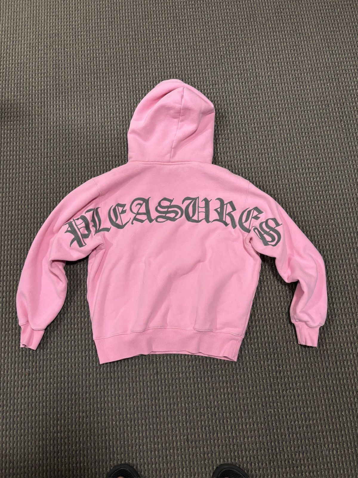 Pleasures Pleasures pink embriodered centerhit hoodie with backhit Size US S / EU 44-46 / 1 - 1 Thumbnail