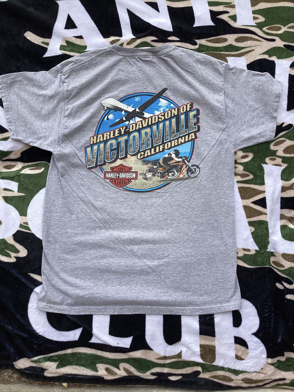 Harley Davidson × Vintage Y2K Harley Davidson motorcycle company Victorville Cali Tee Size US L / EU 52-54 / 3 - 1 Thumbnail