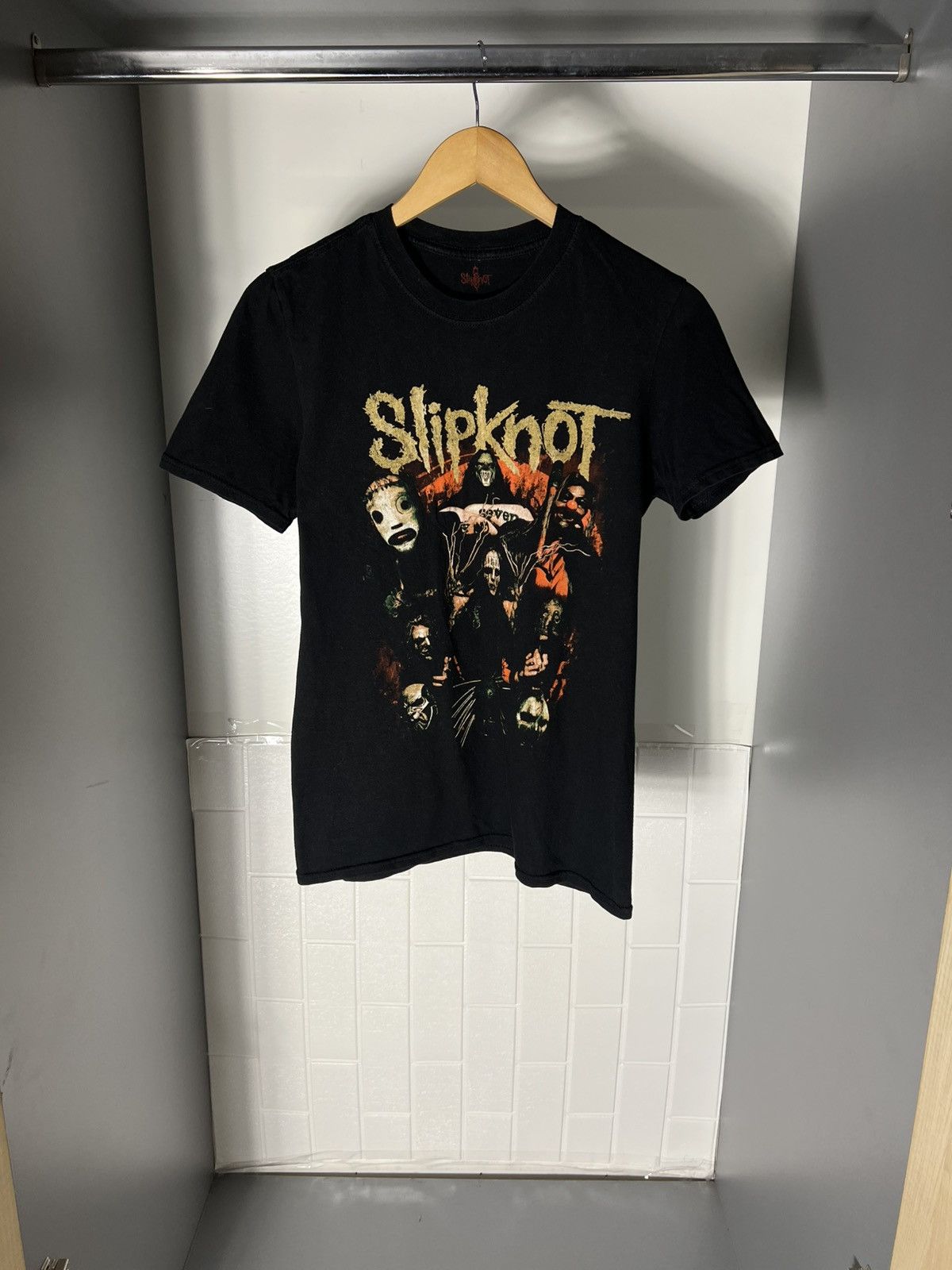 Band Tees VINTAGE SLIPKNOT WORLD TOUR ROCK T-SHIRT RETRO METAL Y2K 90s Size US S / EU 44-46 / 1 - 1 Thumbnail