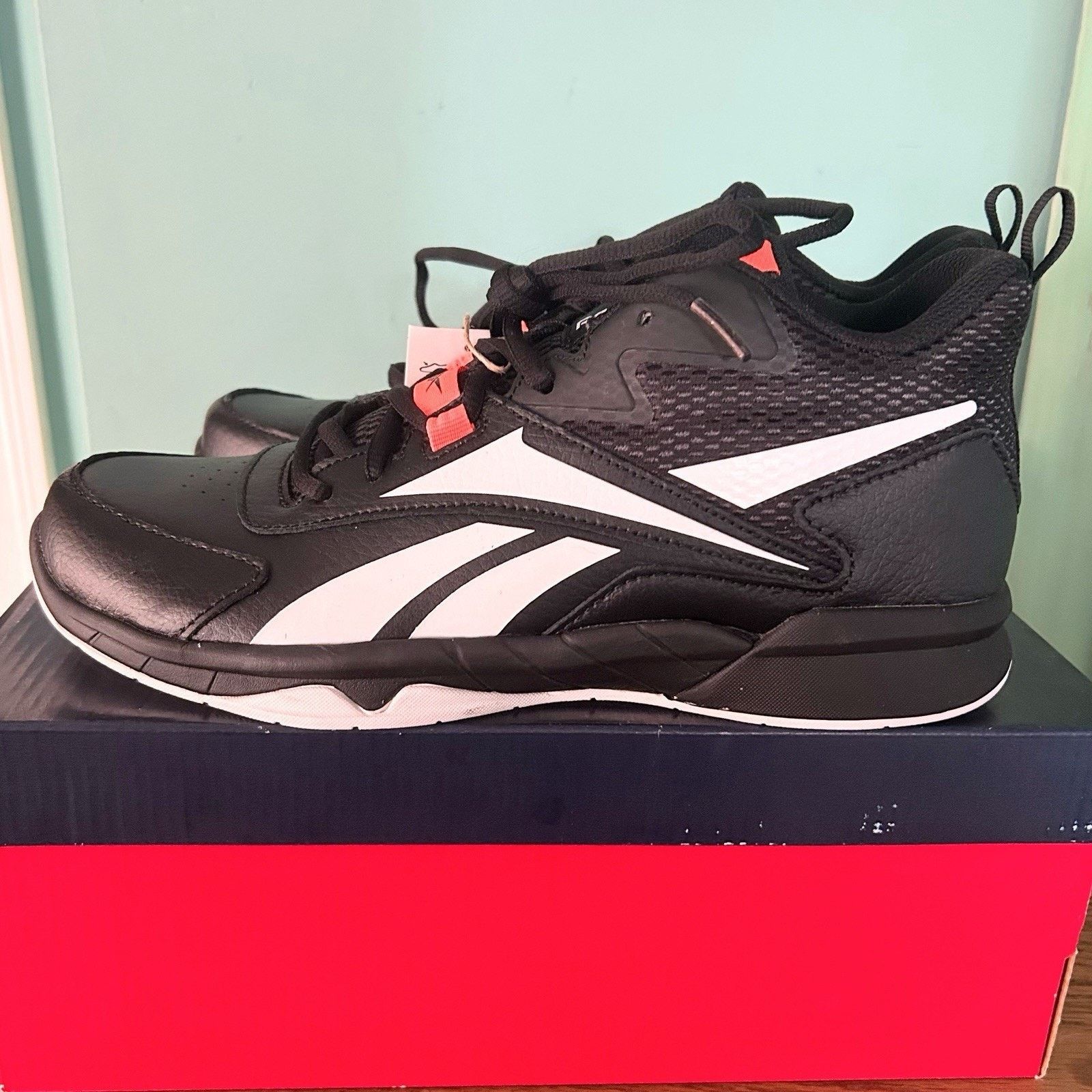 Reebok Reebok More Buckets Basketball Sneakers Shoes Youth 7 Mens 7 Size US 7 / EU 40 - 5 Thumbnail
