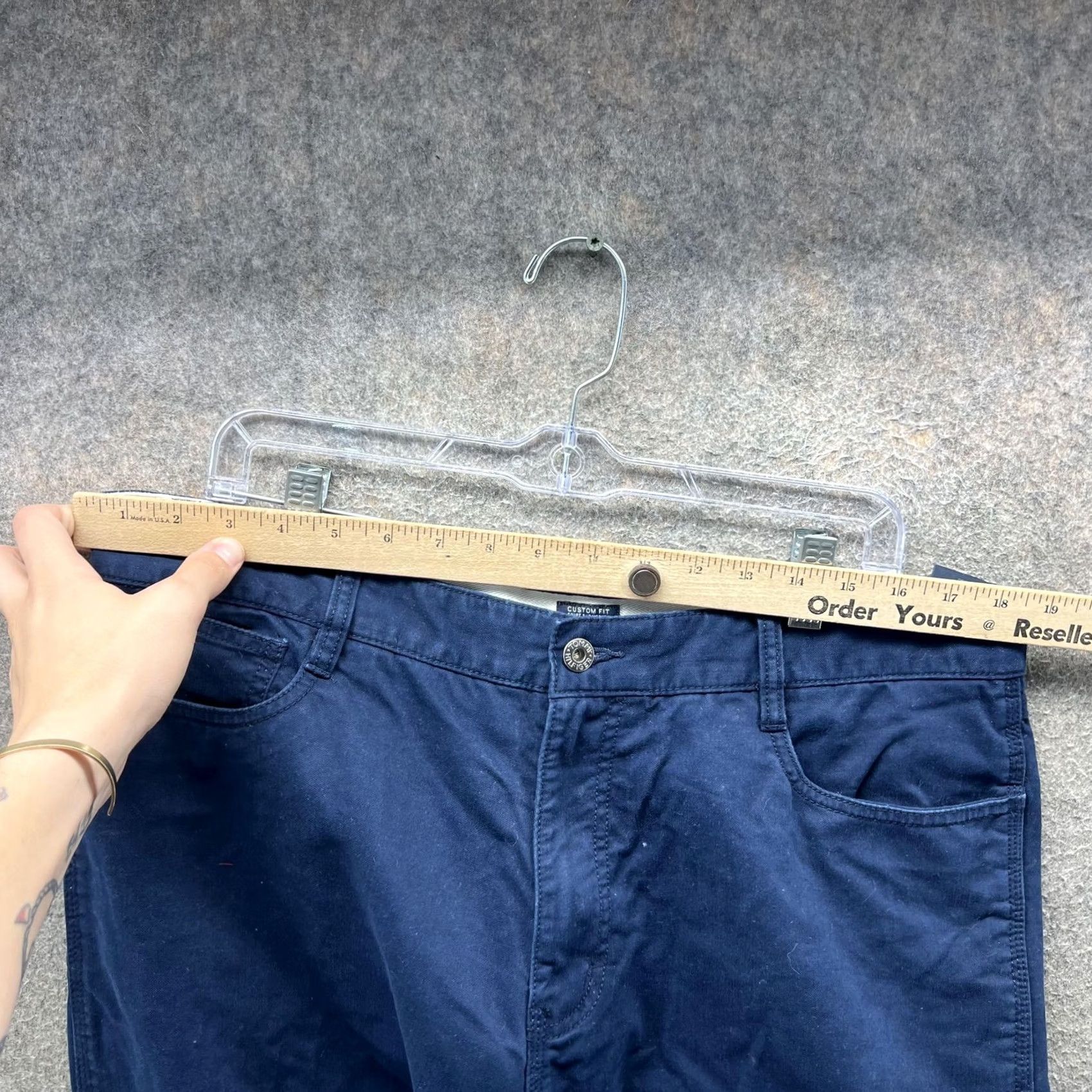 Tommy Hilfiger Tommy Hilfiger Pants Mens 36x30 Blue Custom Fit Chino Straight Leg Flat Front Mens Size 36 Navy Solid Casual Pants Size US 36 / EU 52 - 6 Thumbnail