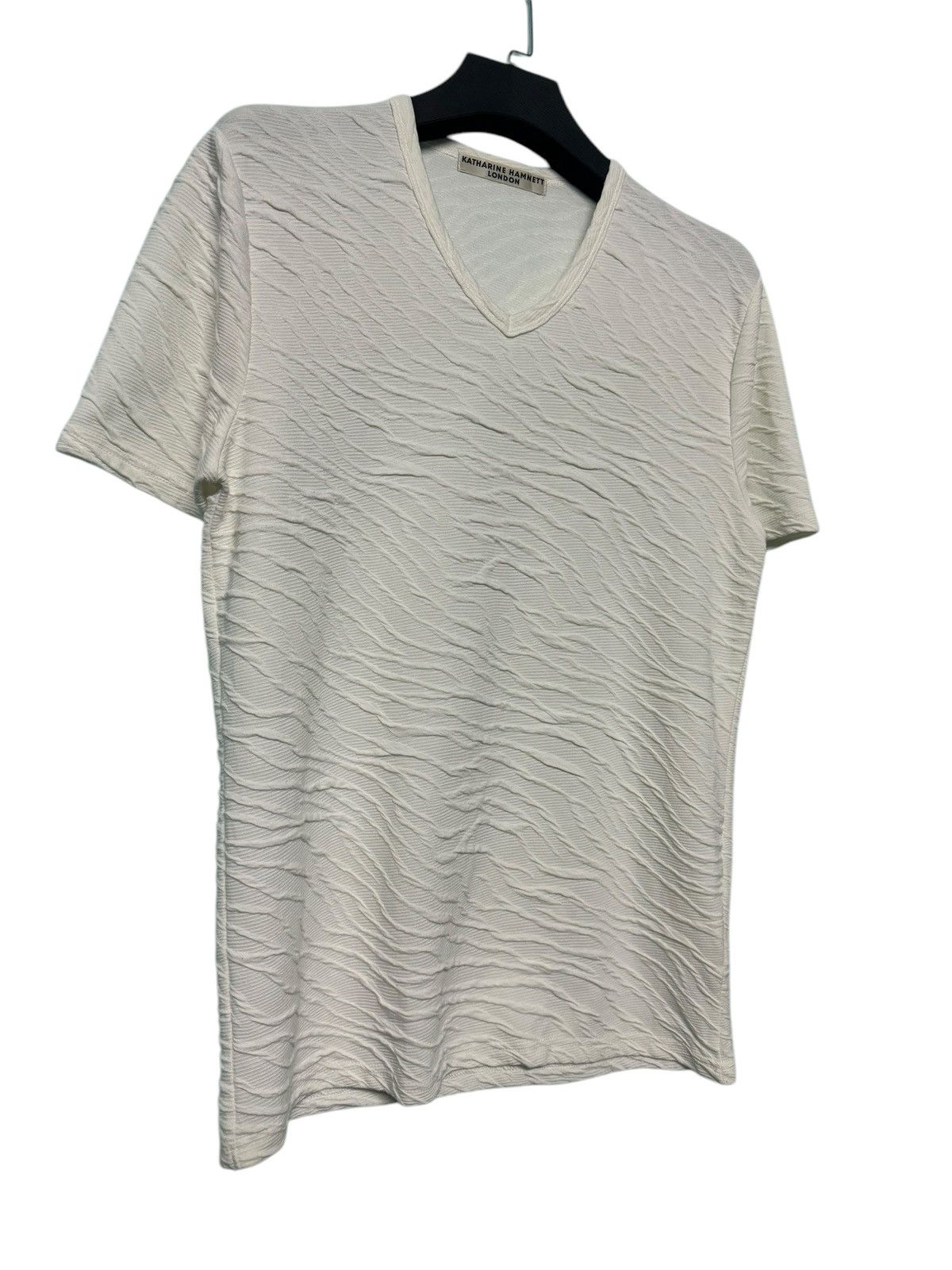 Katharine Hamnett London 💥 KATHERINE HAMNETT LONDON V-NECK TEE Size US XL / EU 56 / 4 - 3 Thumbnail