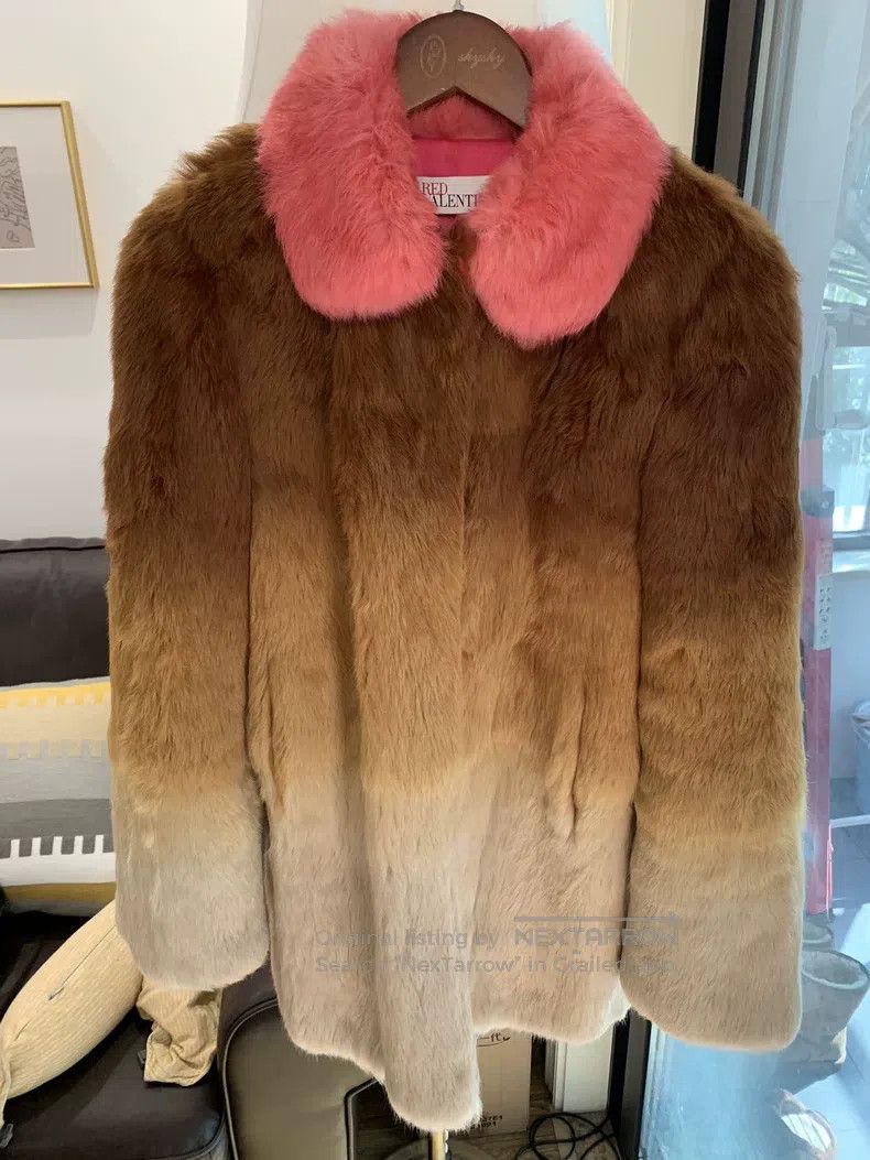 Valentino Valentino Rabbit fur coat Size S / US 4 / IT 40 - 1 Thumbnail
