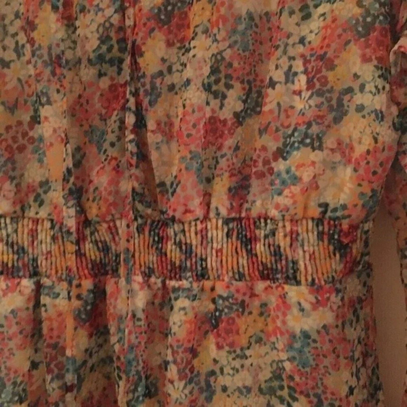 Zara Zara Flowered Ruffled dress, size Medium Size M / US 6-8 / IT 42-44 - 2 Thumbnail