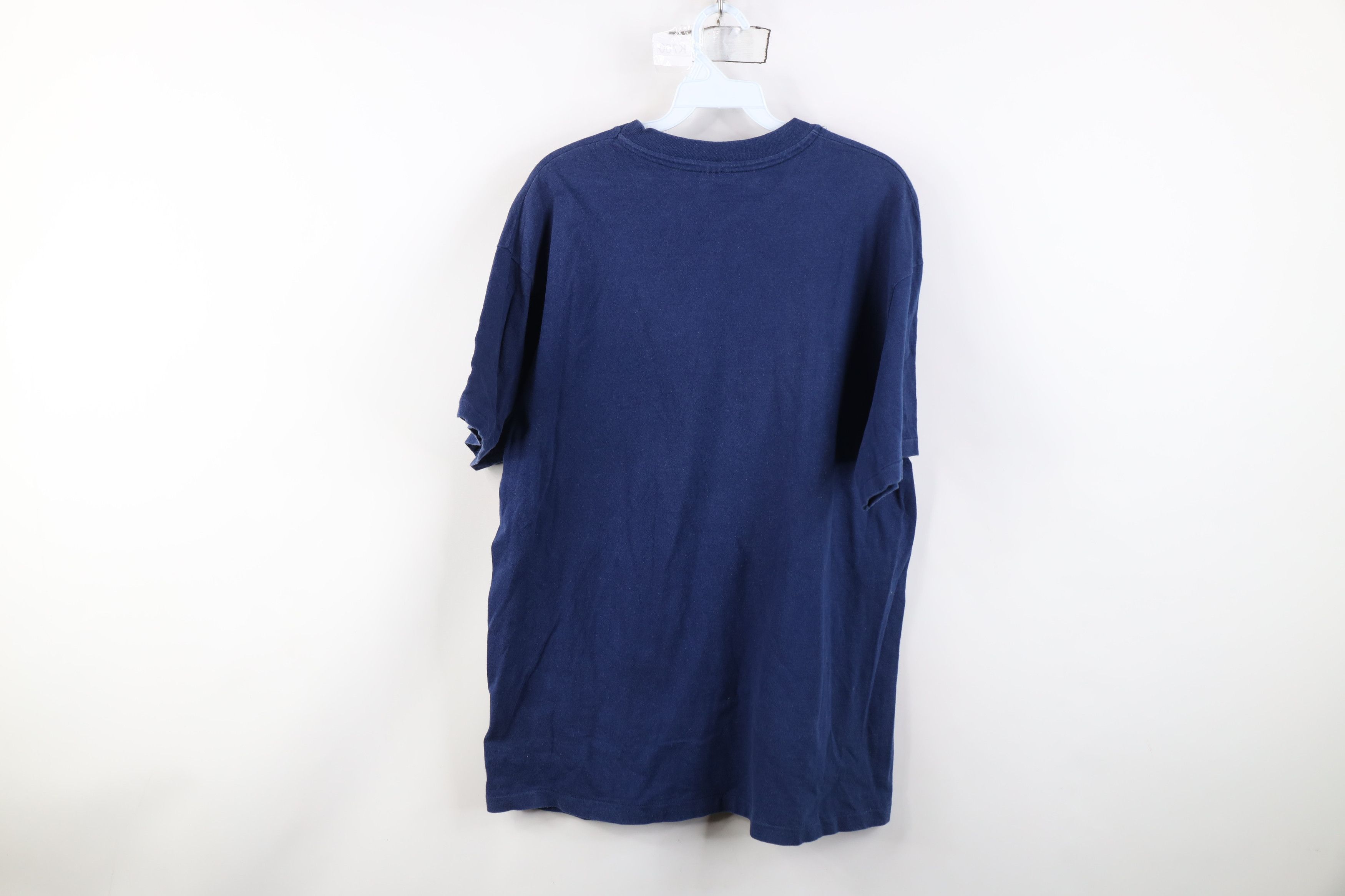 American Eagle Outfitters Vintage 90s American Eagle Outfitters Flag T-Shirt Blue USA Size US L / EU 52-54 / 3 - 10 Thumbnail