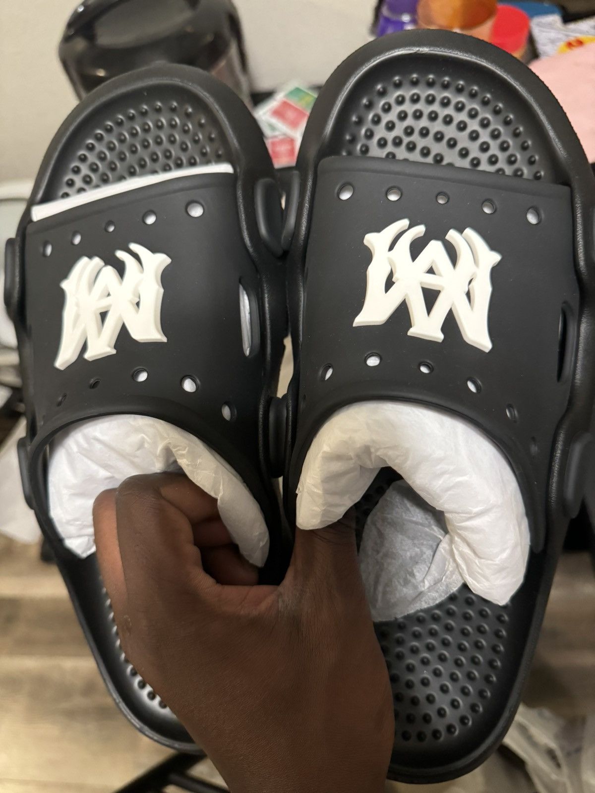 Amiri Amiri slides Size US 10 / EU 43 - 8 Thumbnail