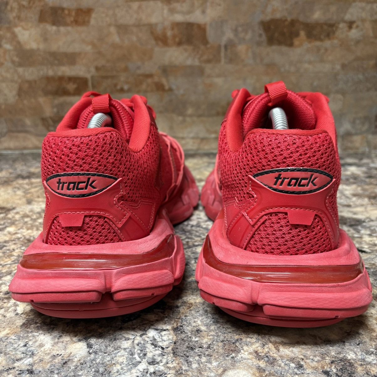 Balenciaga Balenciaga Track 3 Distressed Sneaker Red Size US 8 / EU 41 - 6 Thumbnail