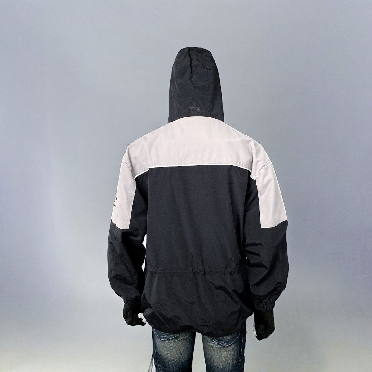 Mercedes-Benz Mercedes Benz Williams Waterproof Jacket Size US M / EU 48-50 / 2 - 4 Thumbnail